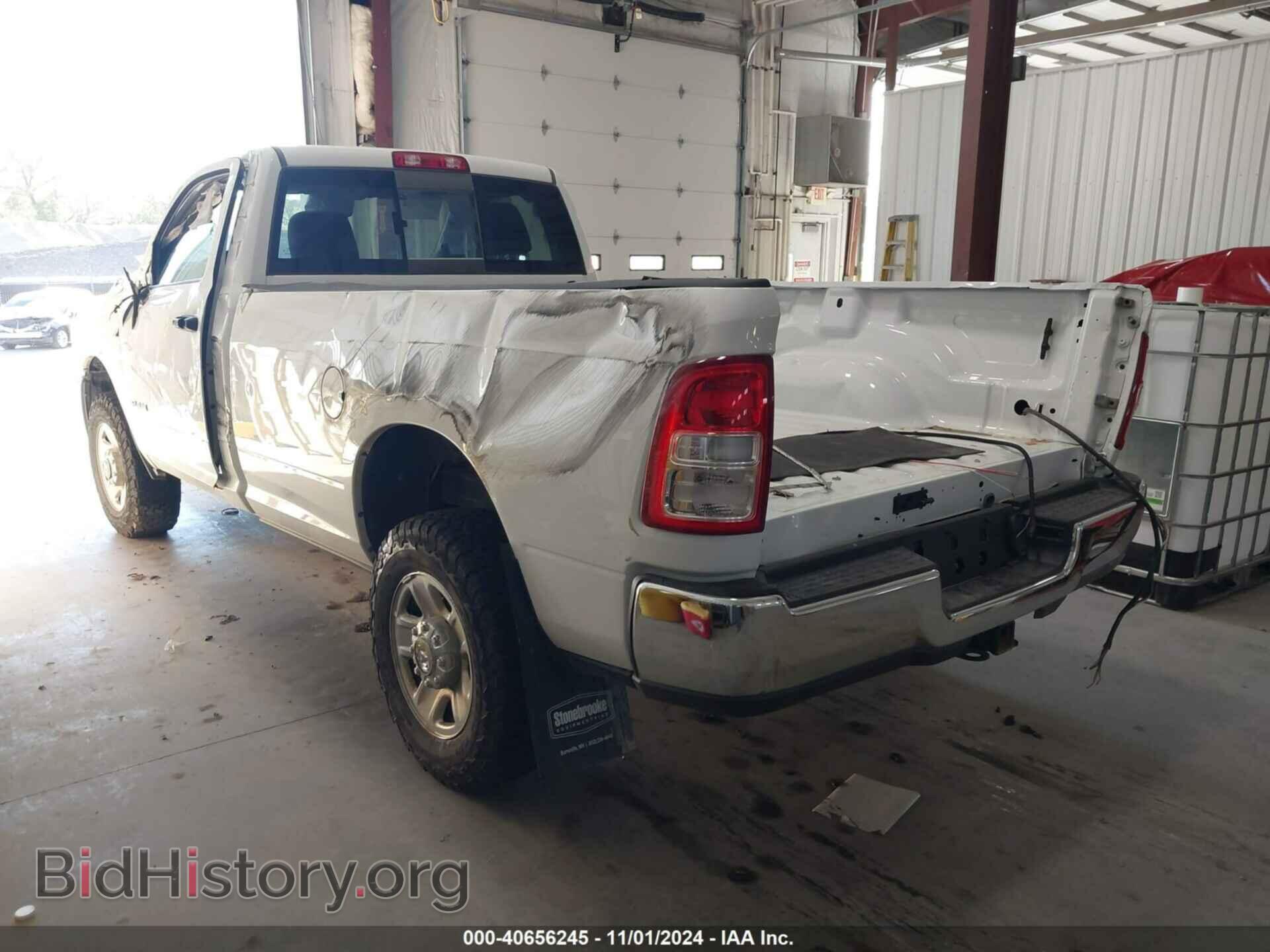 2022 RAM 2500 - VIN: 3C6MR5AJ0NG106082 - Фото 3