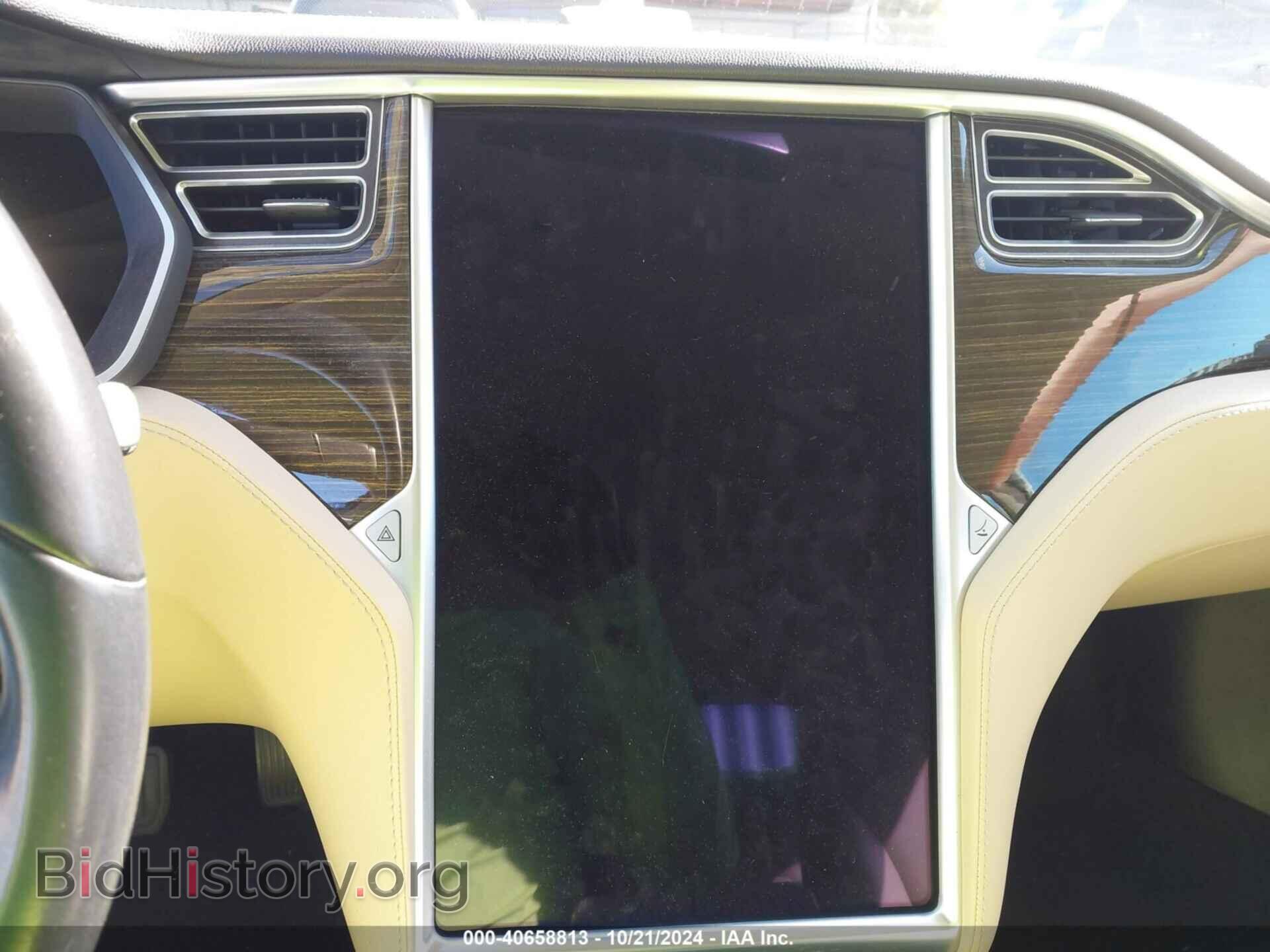 2014 TESLA MODEL S - VIN: 5YJSA1H15EFP62189 - Photo 17