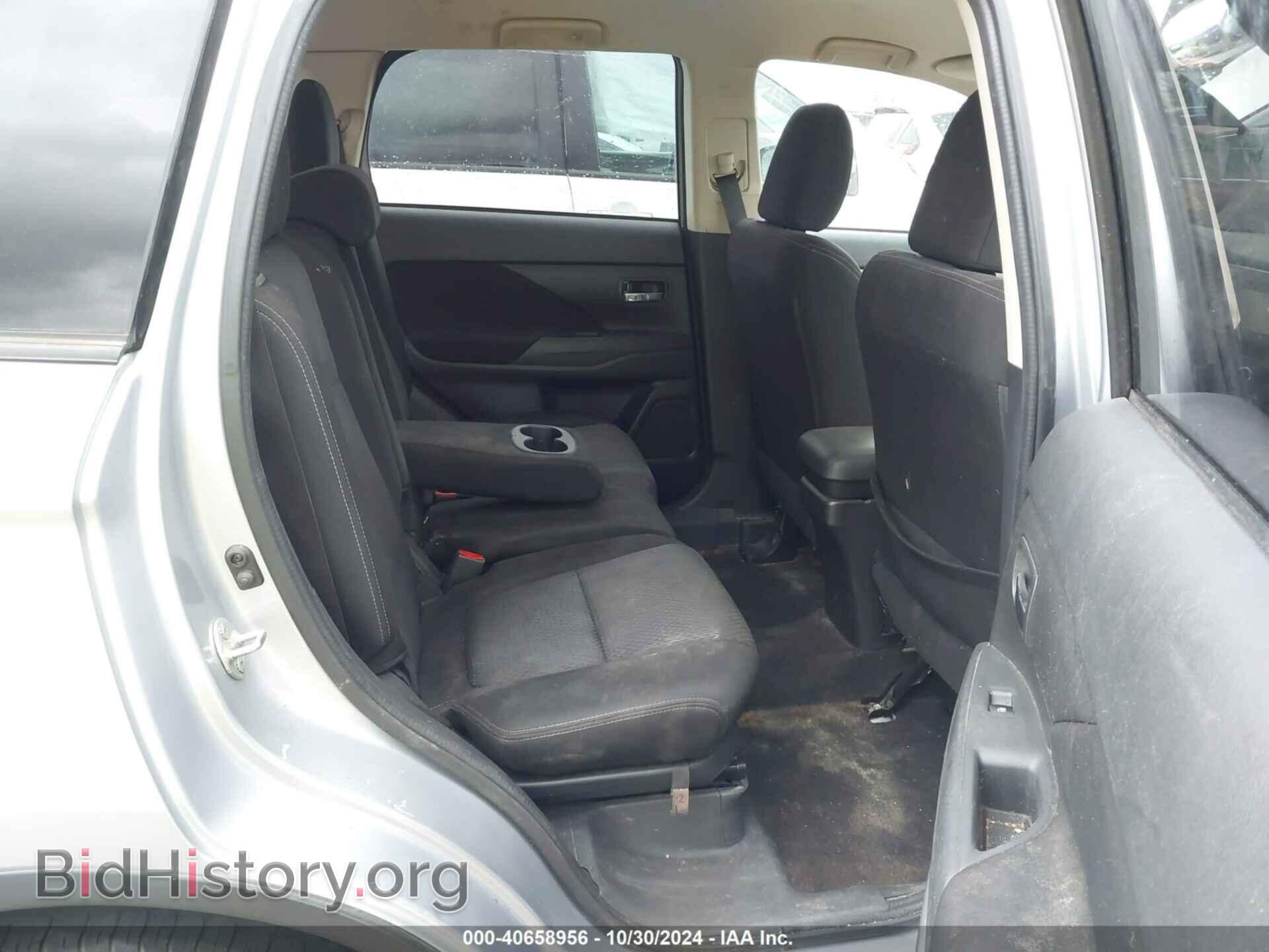 2017 MITSUBISHI OUTLANDER - VIN: JA4AD2A31HZ017761 - Фото 8