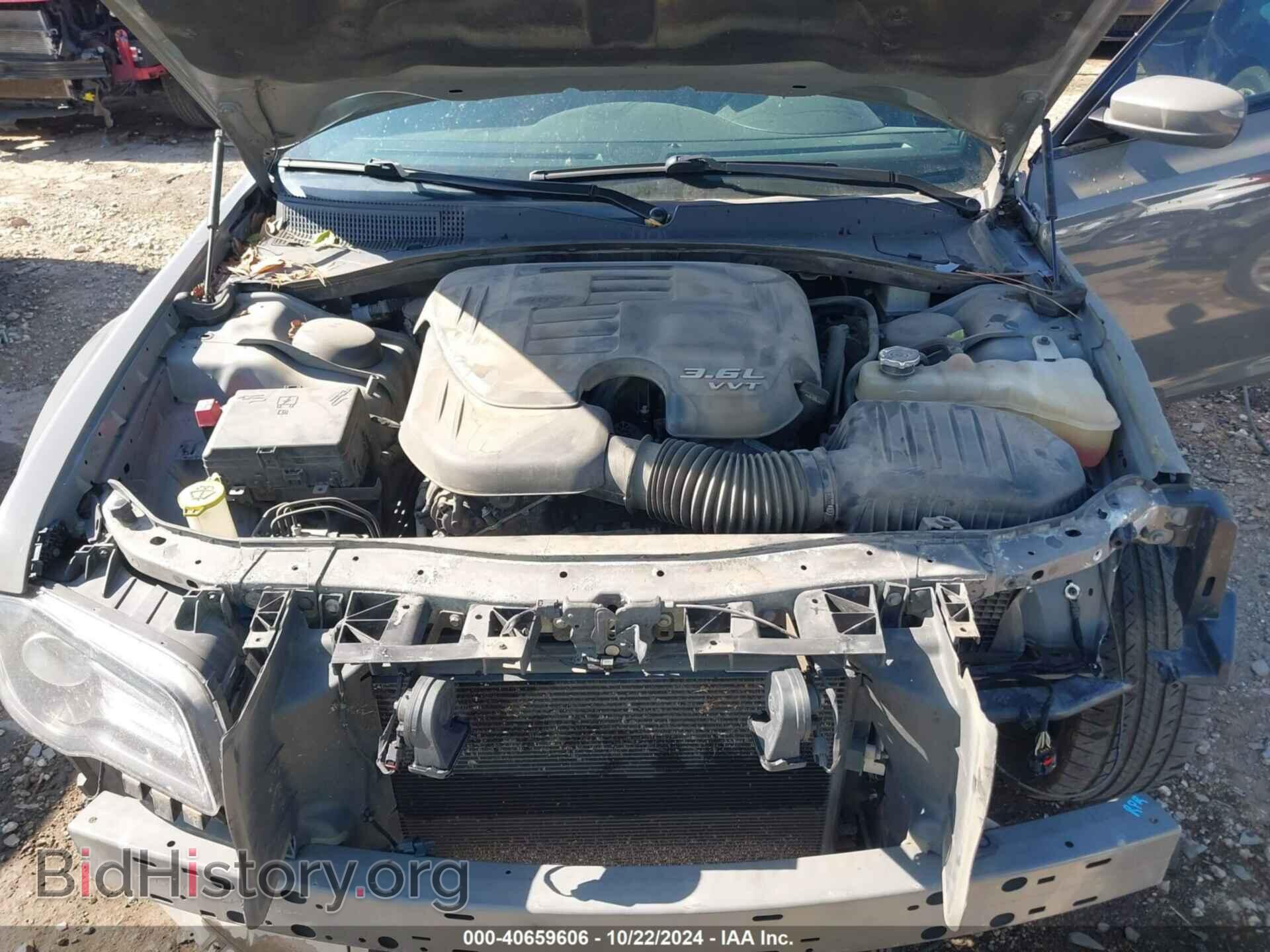 2019 CHRYSLER 300 - VIN: 2C3CCAGGXKH655301 - Фото 10