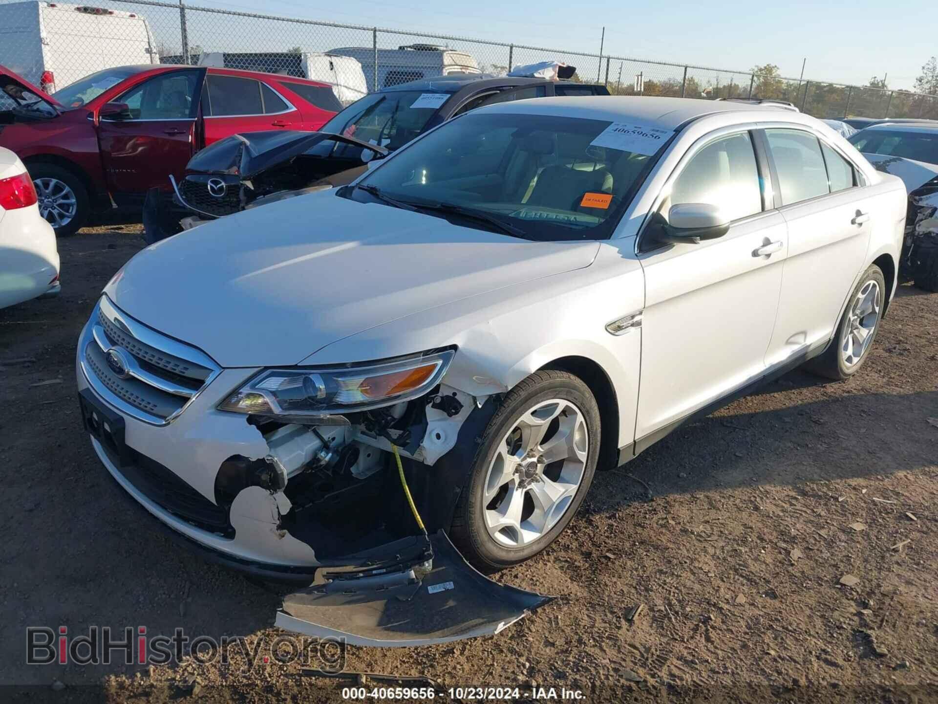 2011 FORD TAURUS - VIN: 1FAHP2EW0BG183455 - Фото 2