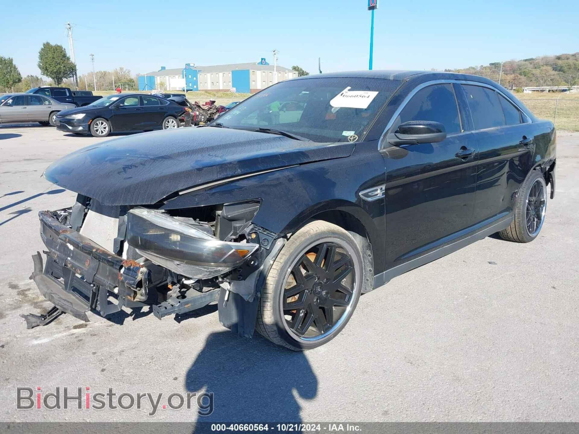 2017 FORD TAURUS - VIN: 1FAHP2E85HG114044 - Фото 2