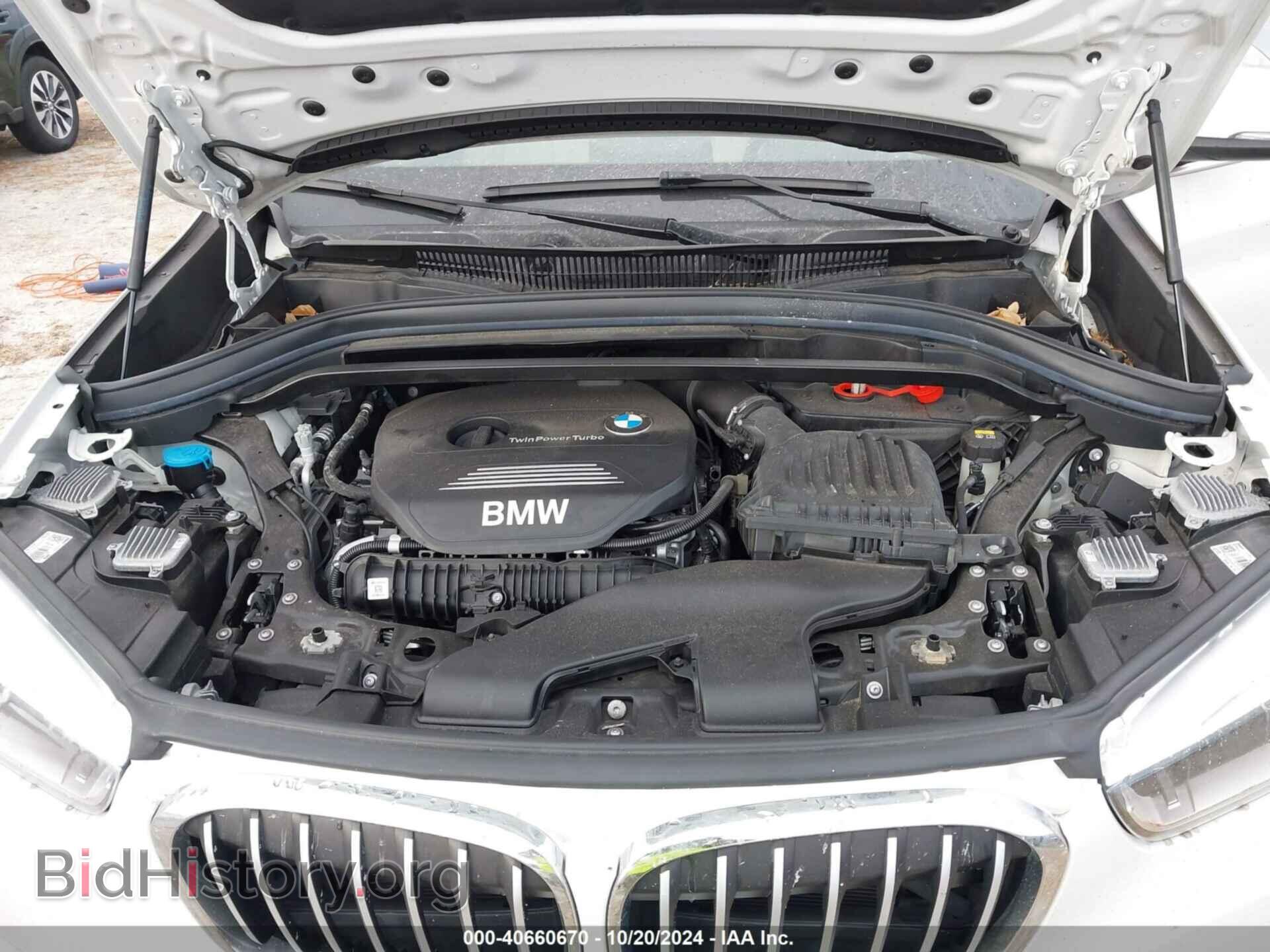 2017 BMW X1 - VIN: WBXHT3Z3XH4A57180 - Фото 6