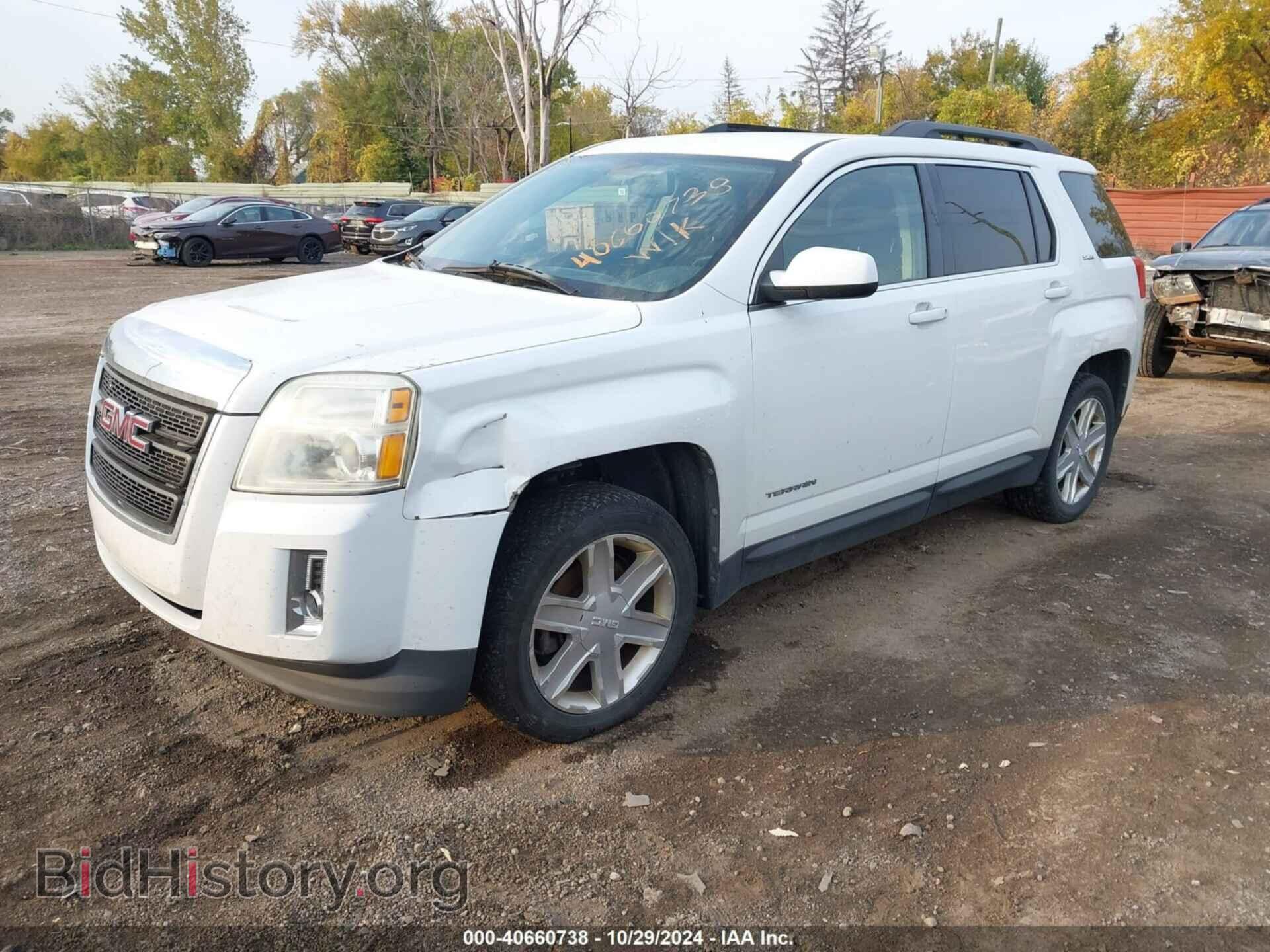 2011 GMC TERRAIN - VIN: 2CTFLTEC3B6395957 - Photo 2