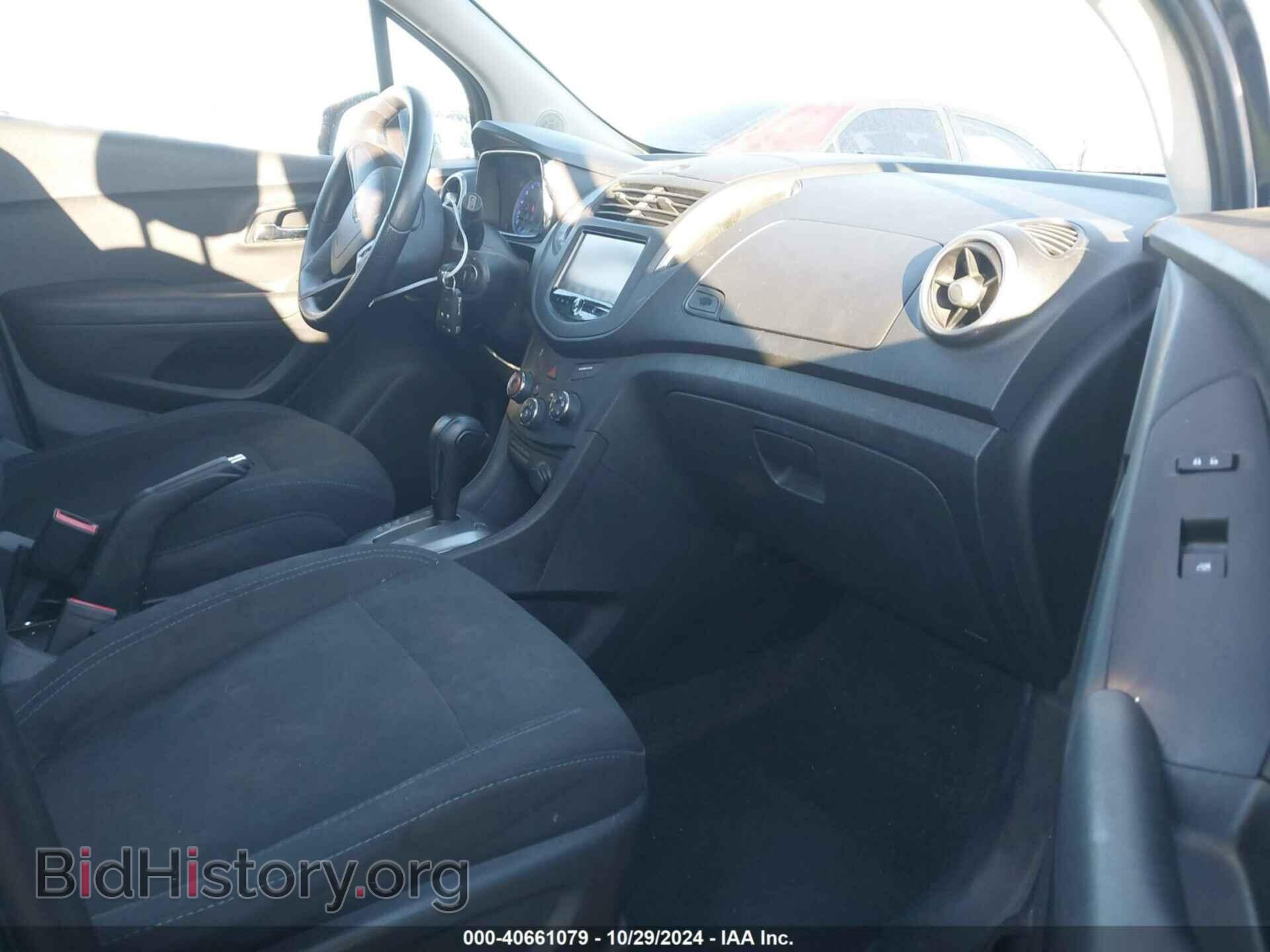 2016 CHEVROLET TRAX - VIN: 3GNCJNSB2GL120375 - Фото 5