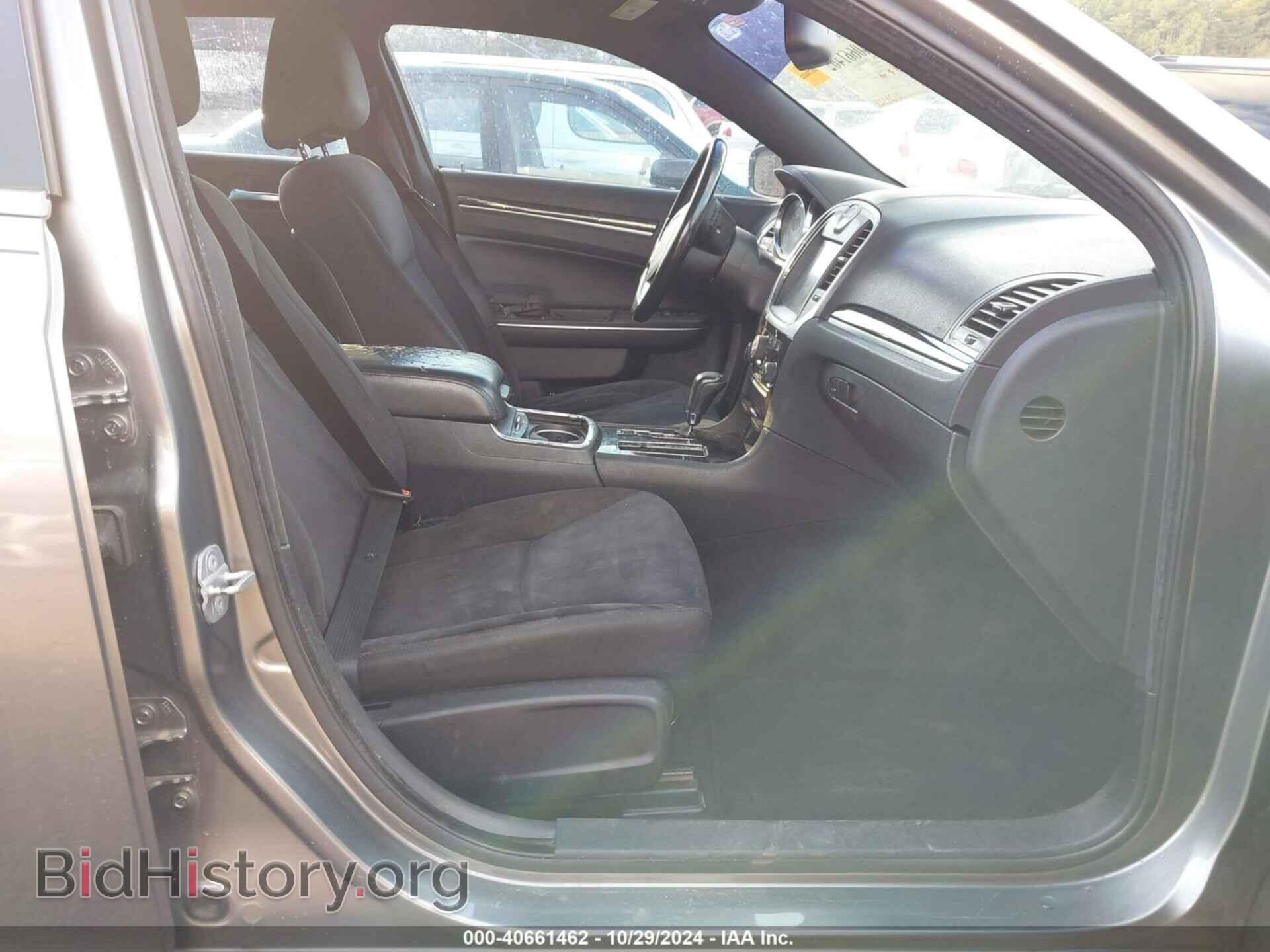 2011 CHRYSLER 300 - VIN: 2C3CA4CGXBH519182 - Фото 5