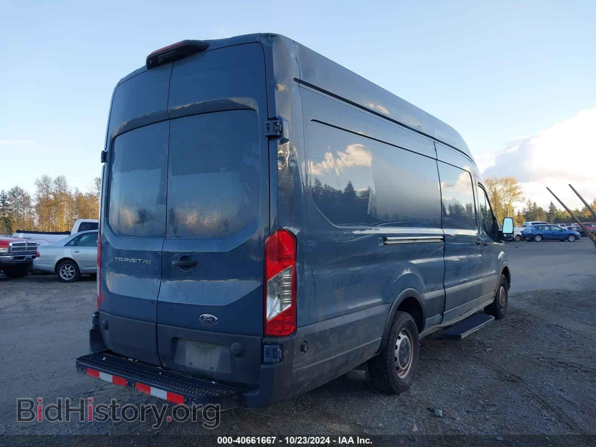 2020 FORD TRANSIT-250 CARGO VAN - VIN: 1FTBR3X82LKA18861 - Фото 4