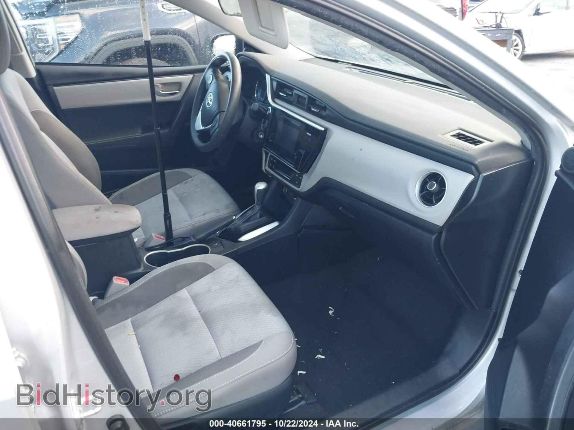 2017 TOYOTA COROLLA - VIN: 2T1BURHEXHC855534 - Фото 5