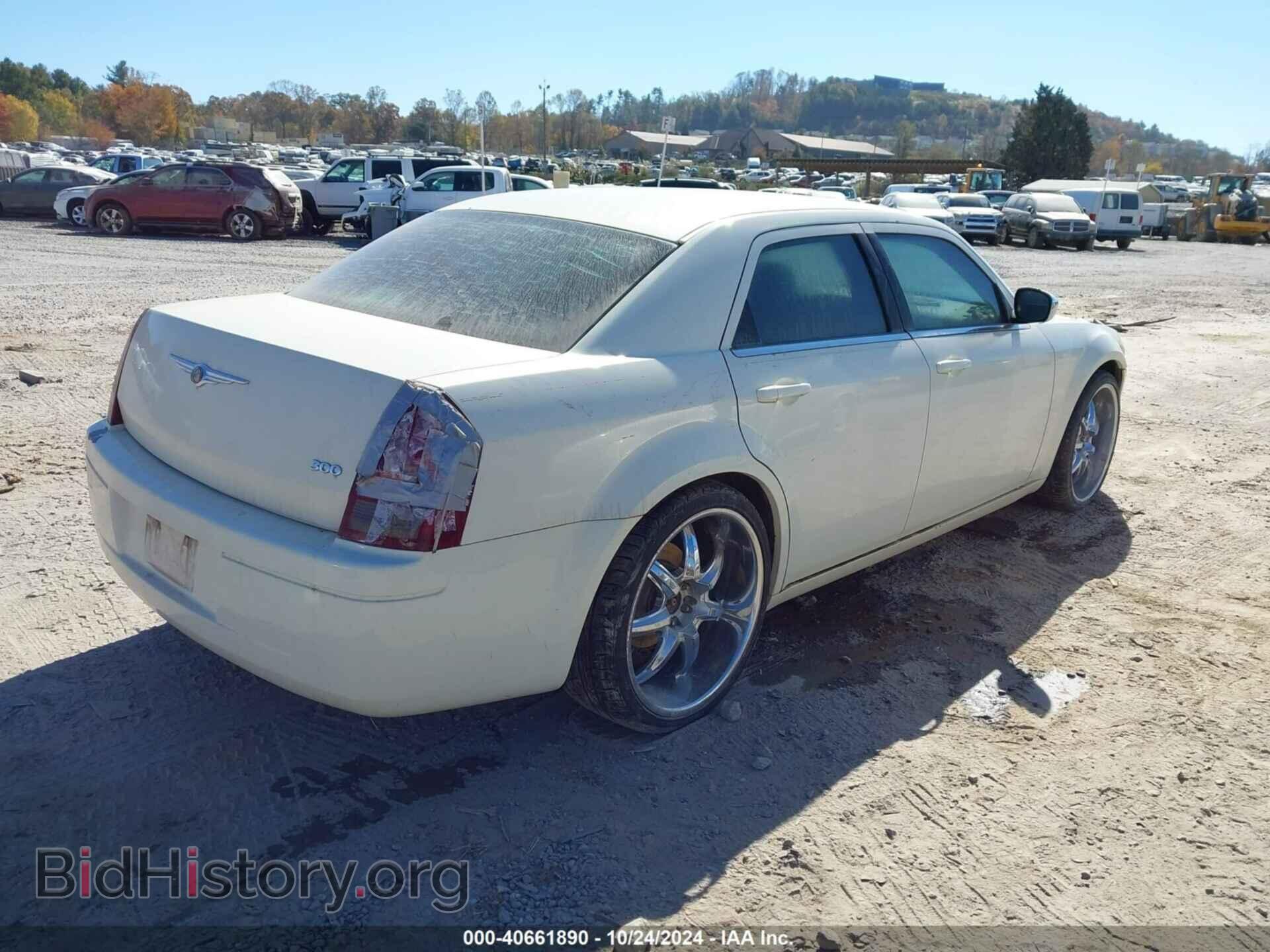 2007 CHRYSLER 300 - VIN: 2C3KA43R47H773829 - Фото 4