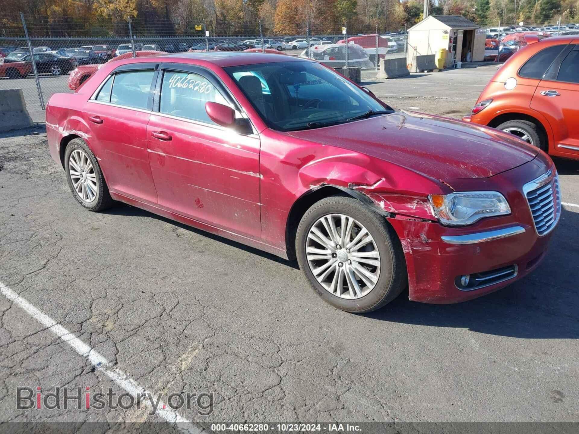 Фотография 2C3CCARG2DH560036 - CHRYSLER 300 2013