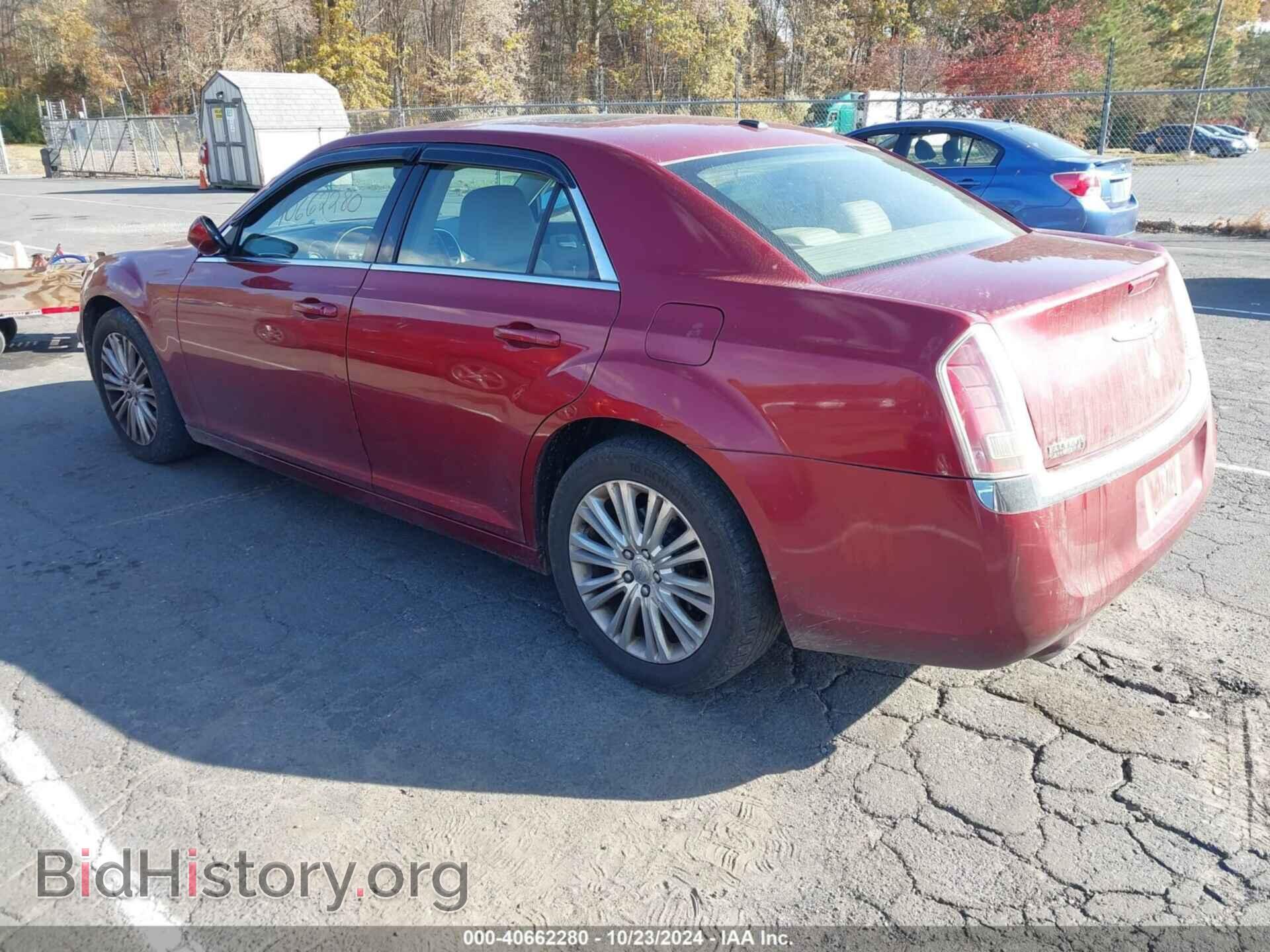 2013 CHRYSLER 300 - VIN: 2C3CCARG2DH560036 - Фото 3
