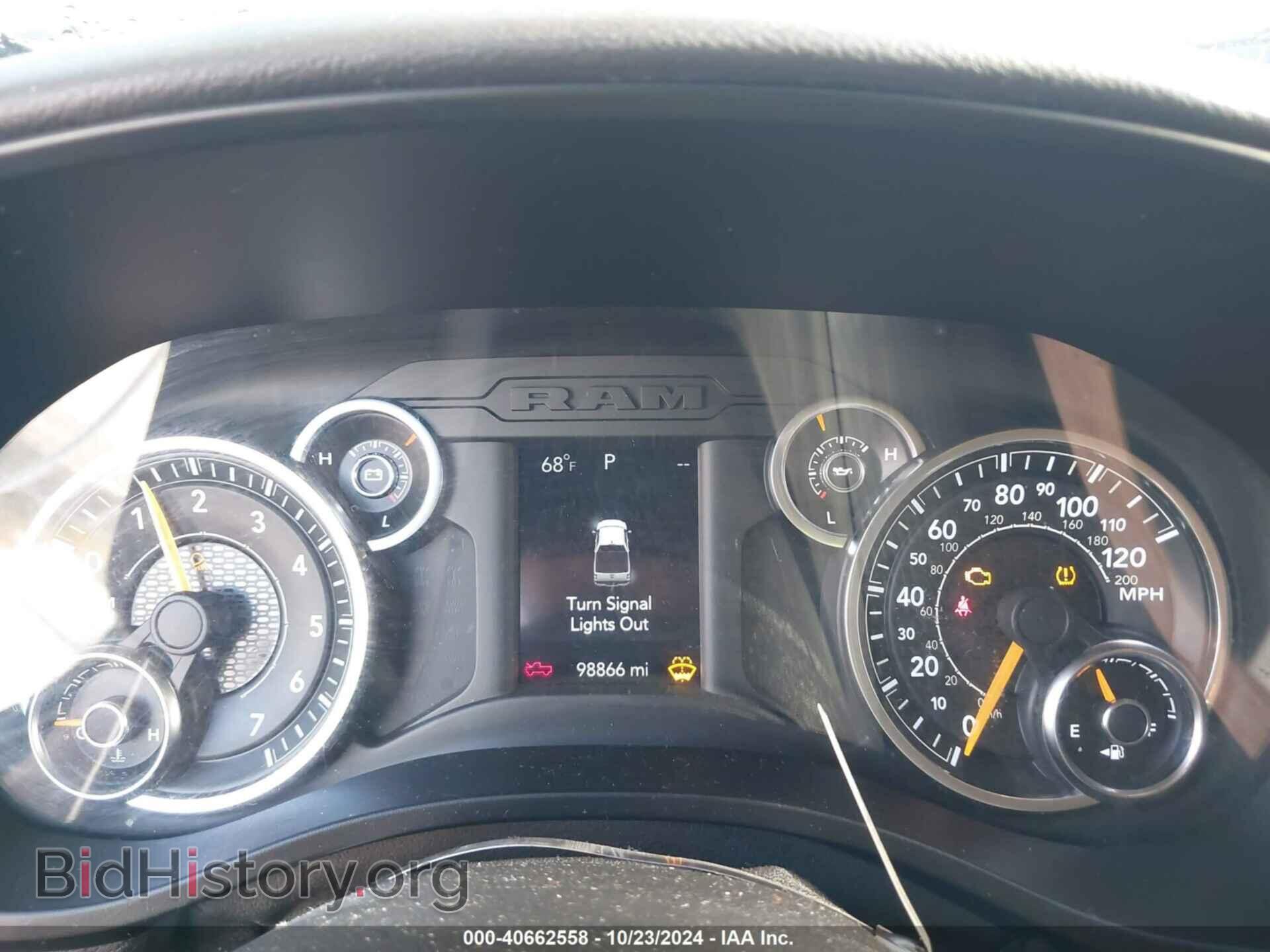 2019 RAM 1500 - VIN: 1C6SRFGT7KN640303 - Фото 7