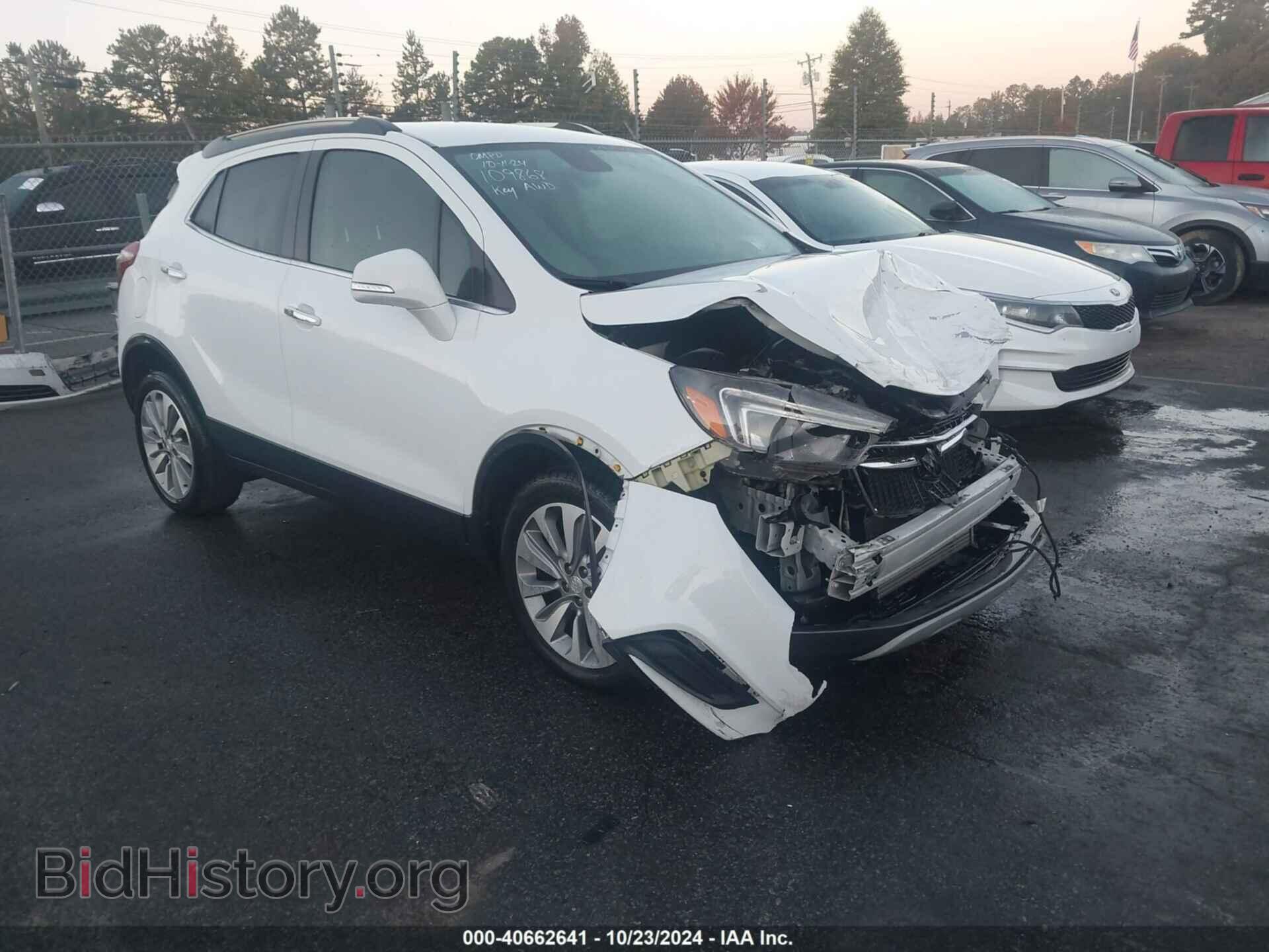 Photo KL4CJESB6HB109868 - BUICK ENCORE 2017