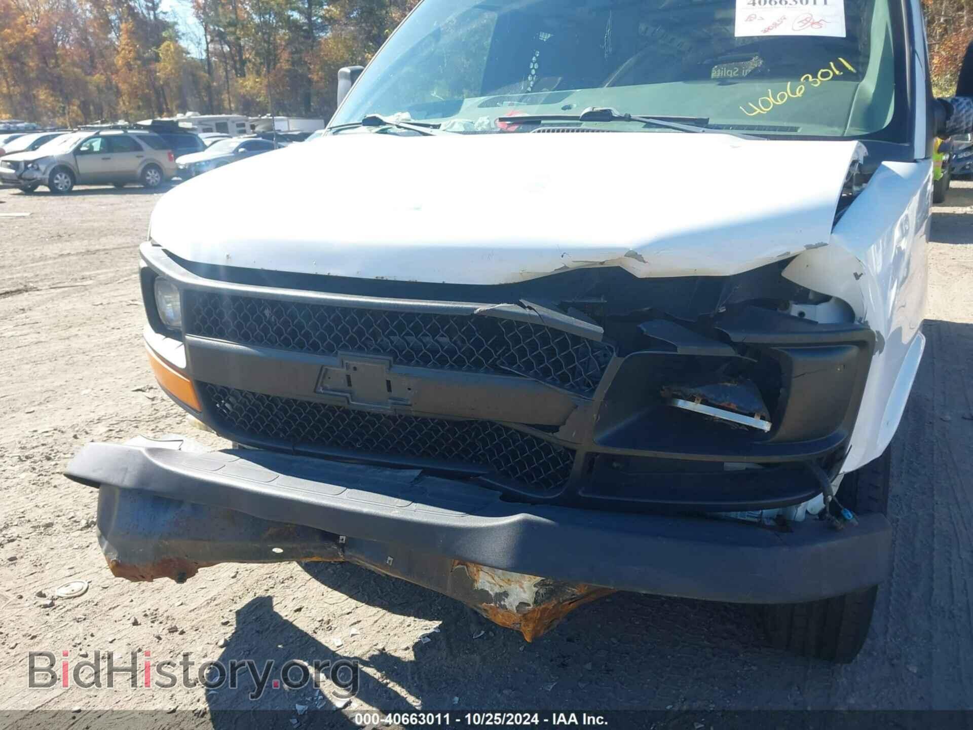 2010 CHEVROLET EXPRESS 2500 - VIN: 1GCZGFBA7A1184652 - Фото 6