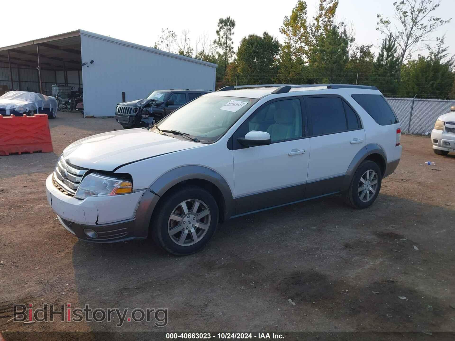 2008 FORD TAURUS X - VIN: 1FMDK02W38GA42271 - Photo 2
