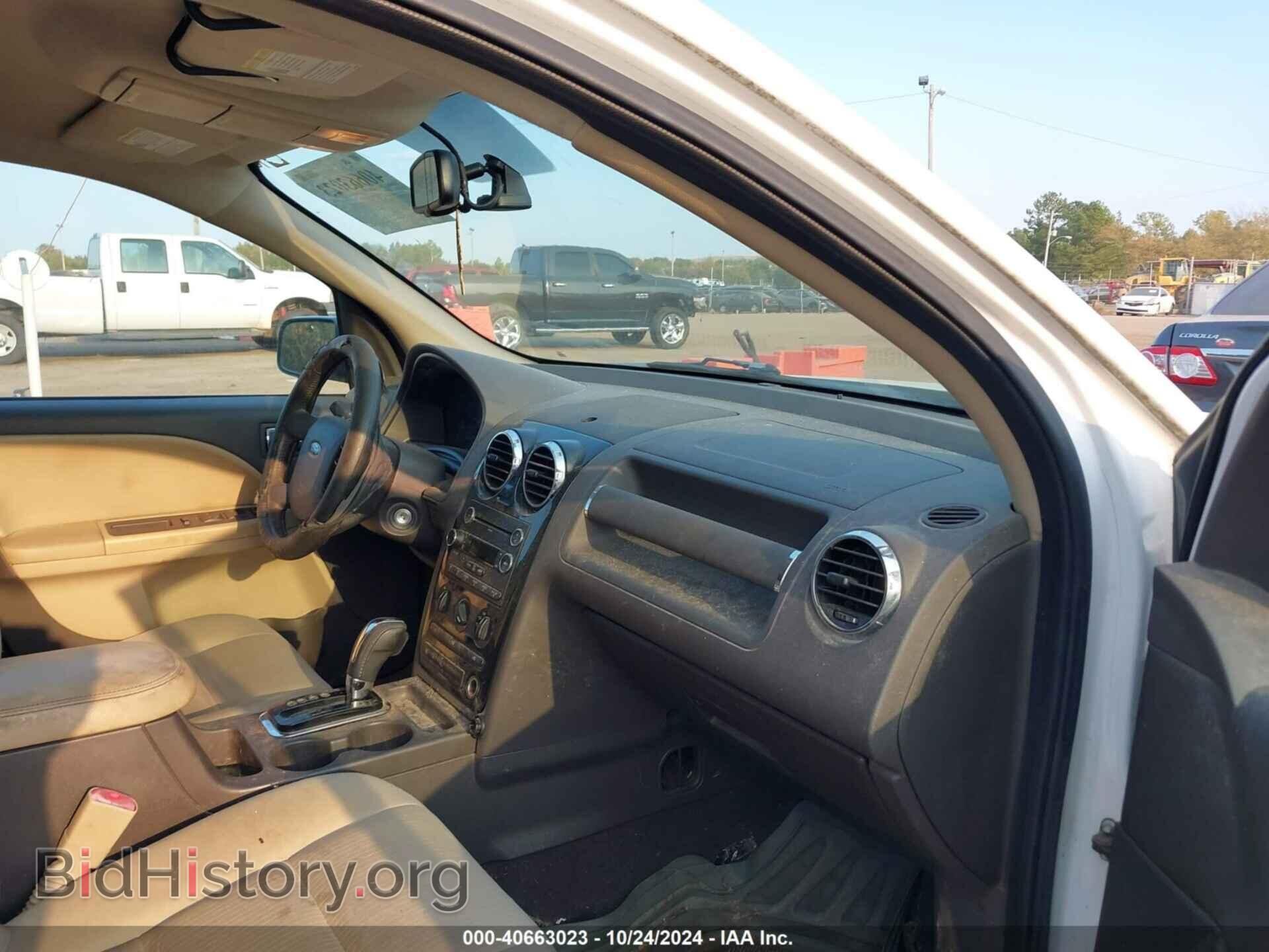 2008 FORD TAURUS X - VIN: 1FMDK02W38GA42271 - Photo 5