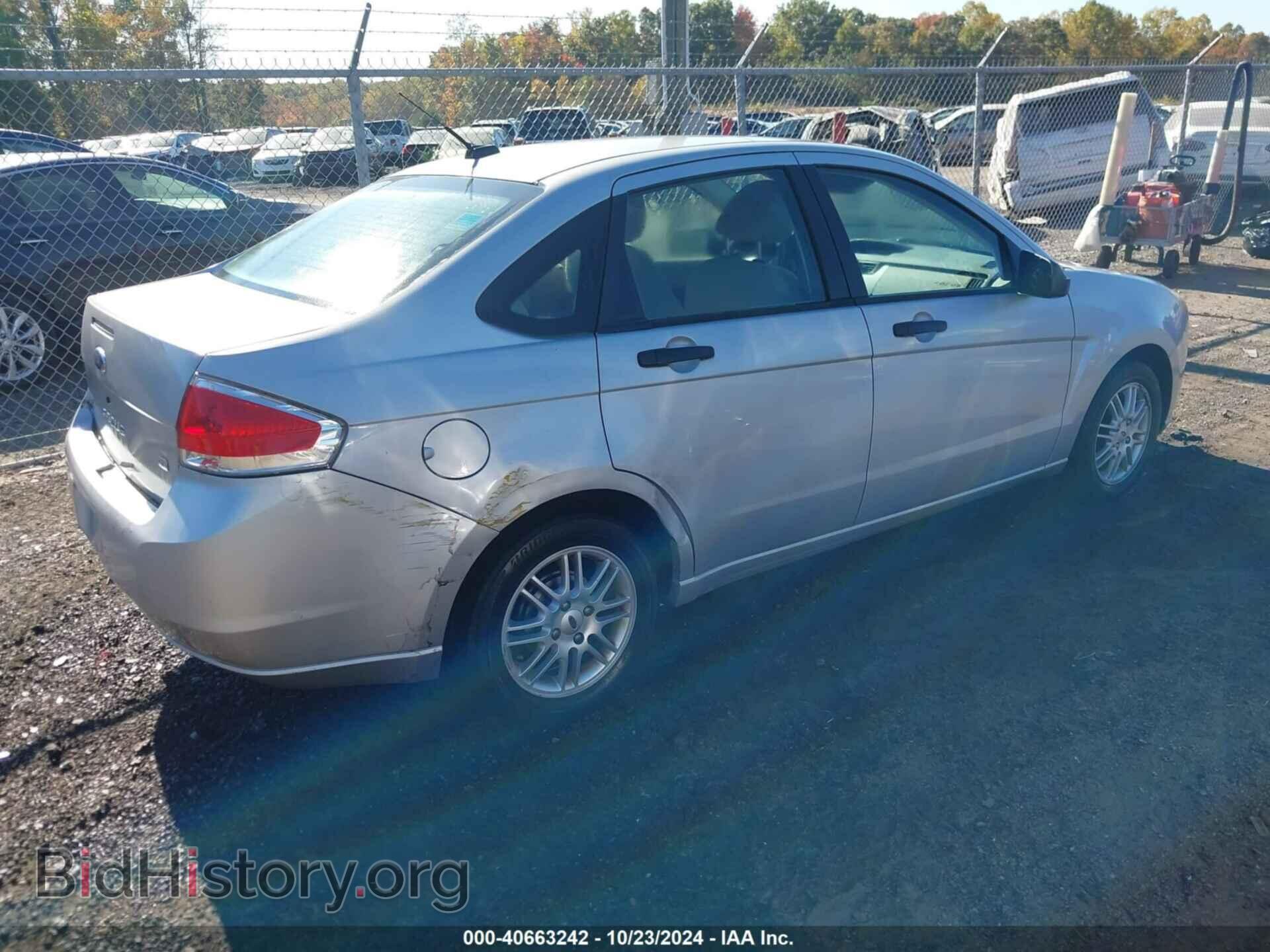 2009 FORD FOCUS - VIN: 1FAHP35N09W213695 - Фото 4