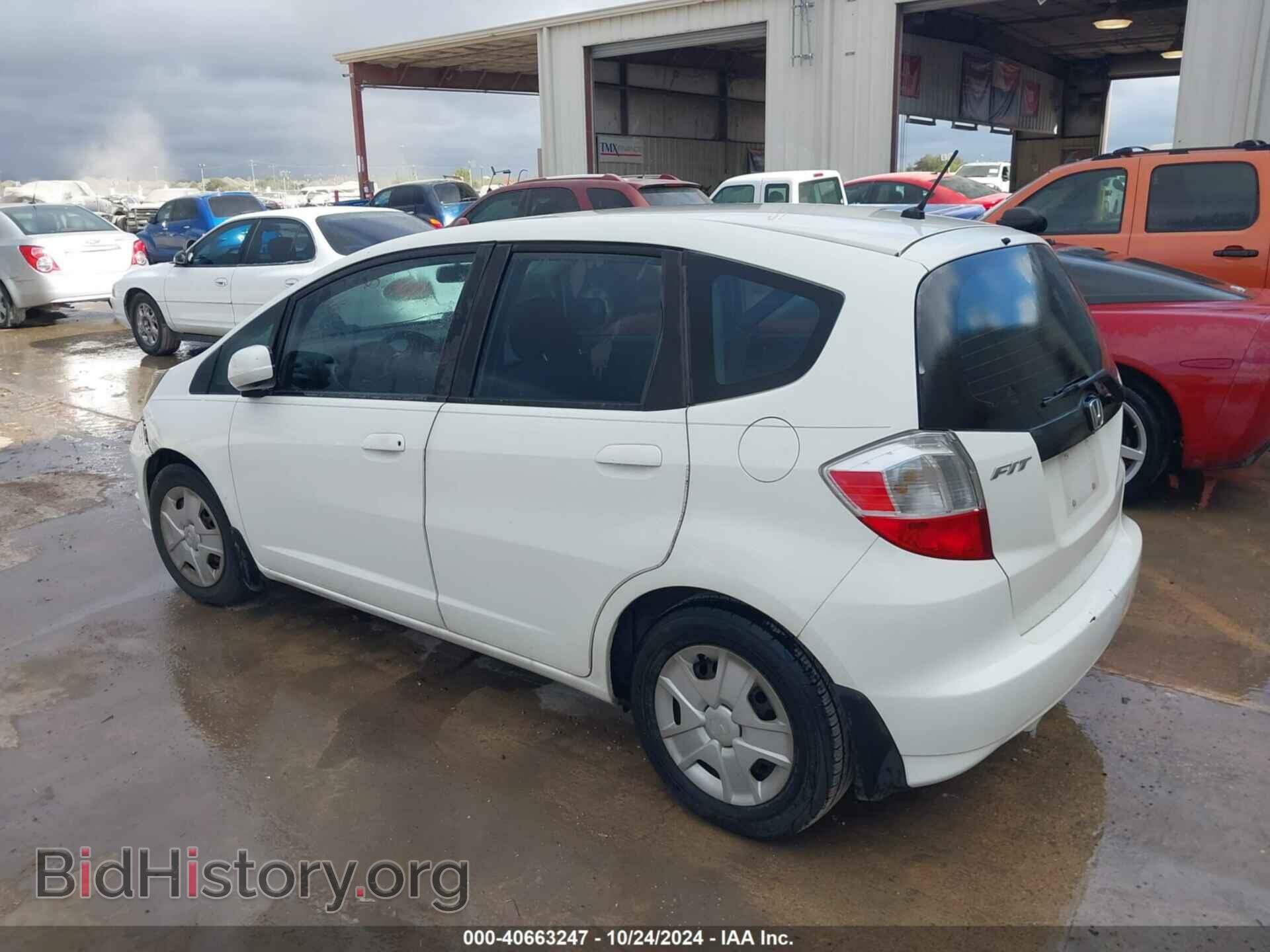 2013 HONDA FIT - VIN: JHMGE8H33DC064503 - Фото 3