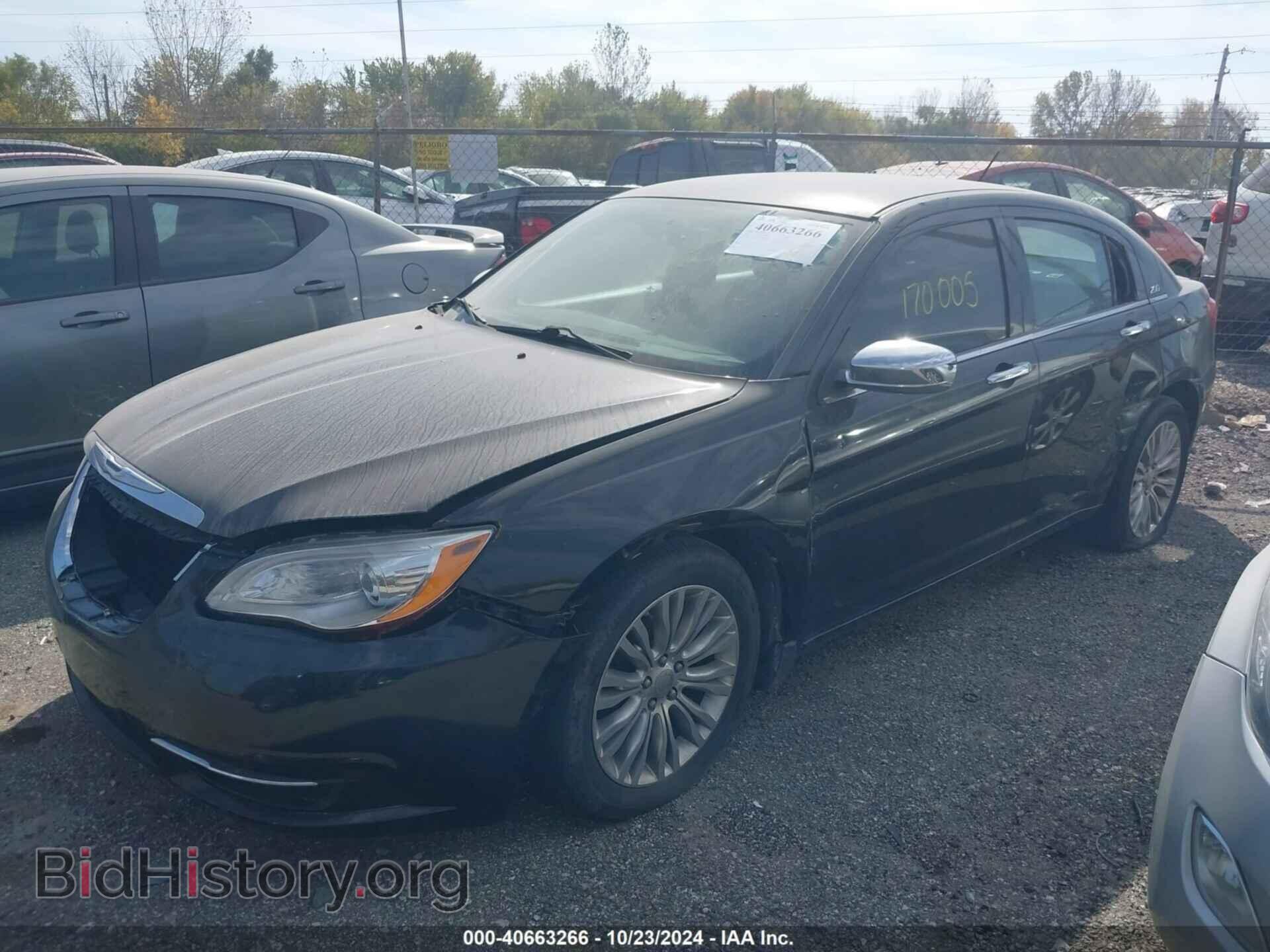 2013 CHRYSLER 200 - VIN: 1C3CCBCG8DN507086 - Фото 2