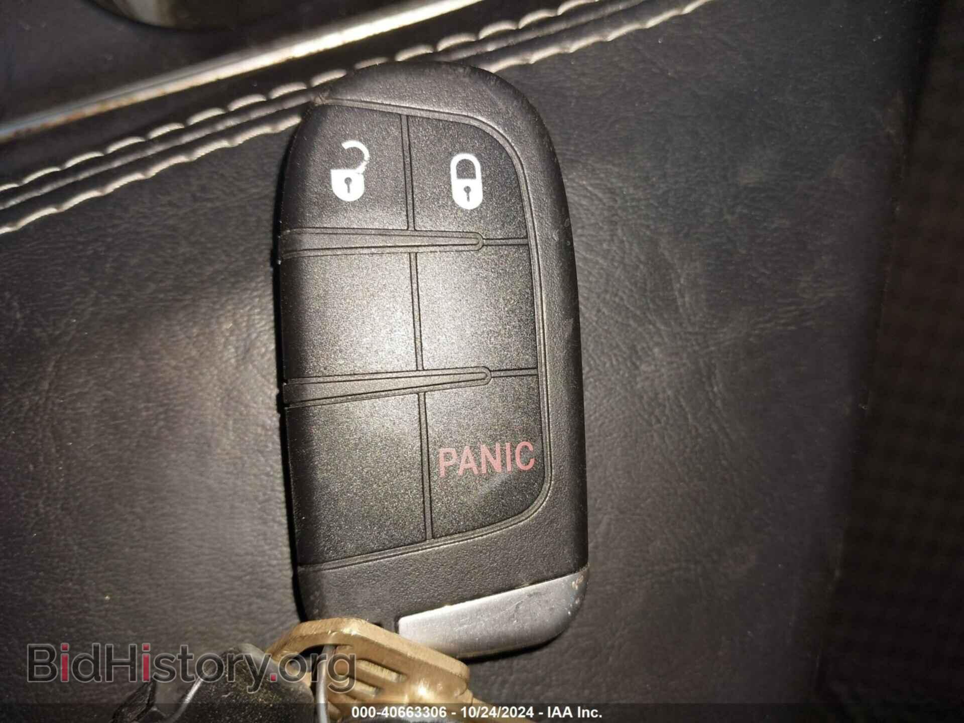 2015 DODGE CHALLENGER - VIN: 2C3CDZAT0FH811384 - Photo 11