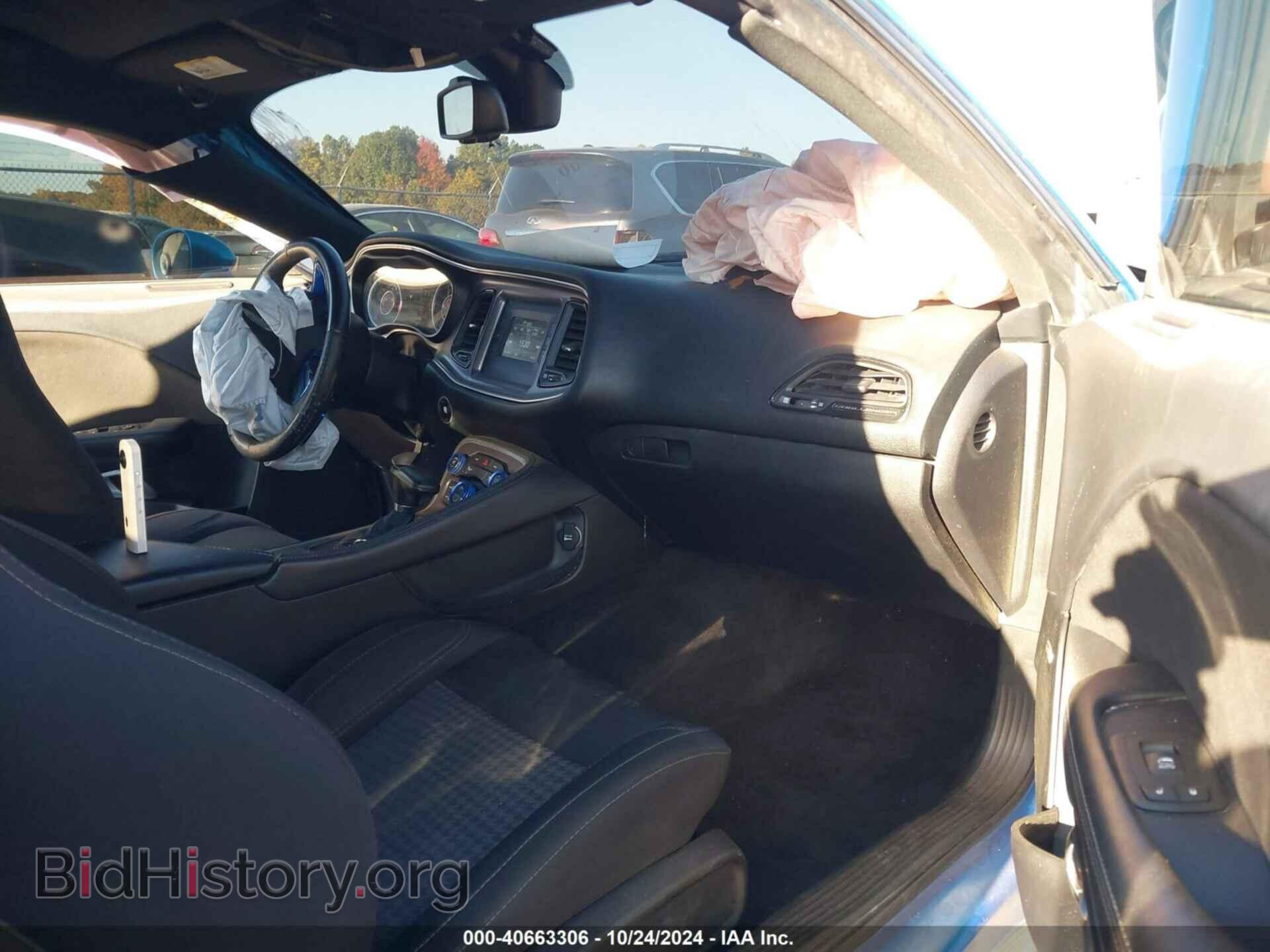 2015 DODGE CHALLENGER - VIN: 2C3CDZAT0FH811384 - Photo 5