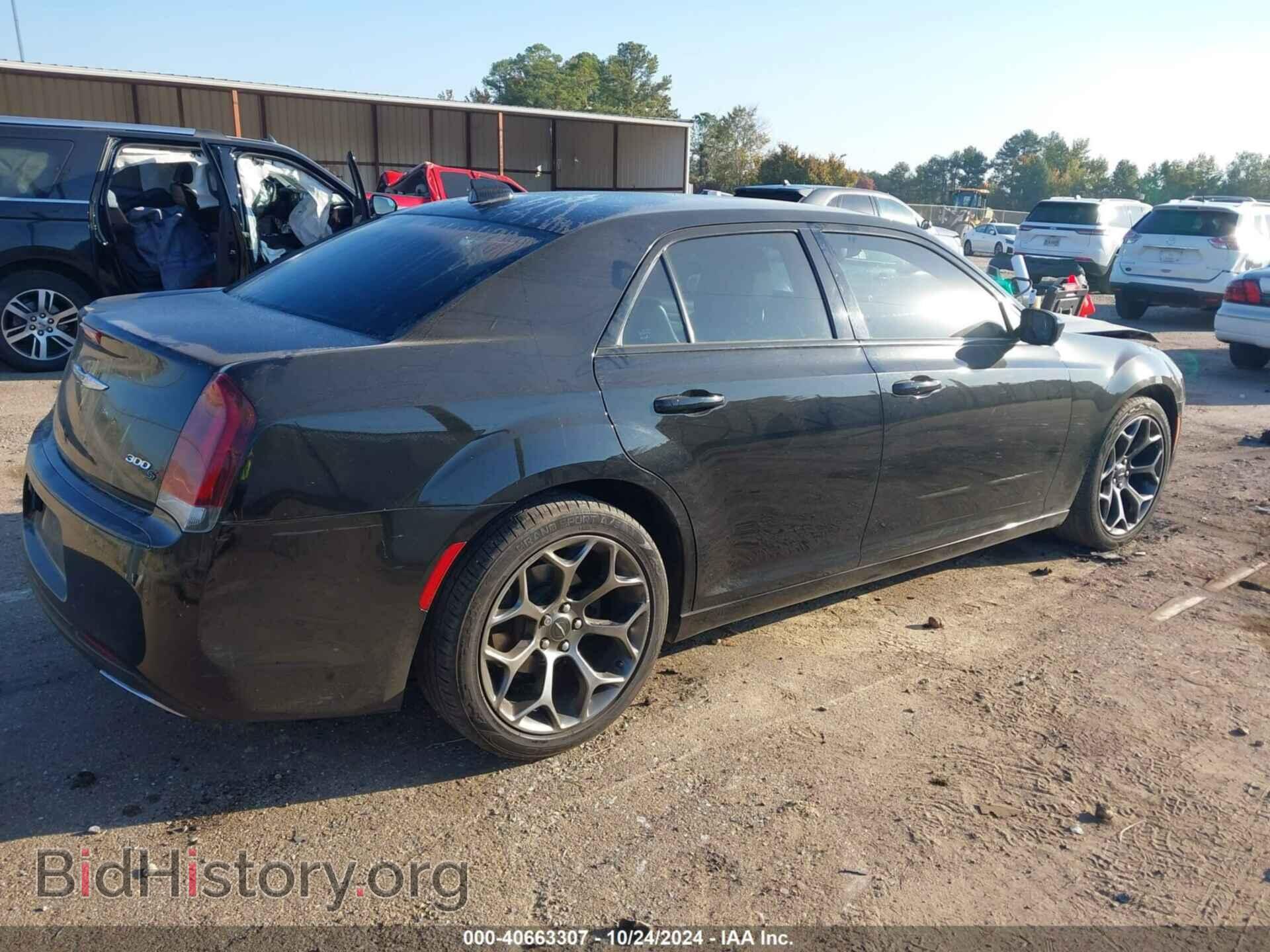 2016 CHRYSLER 300 - VIN: 2C3CCABG6GH310961 - Фото 4
