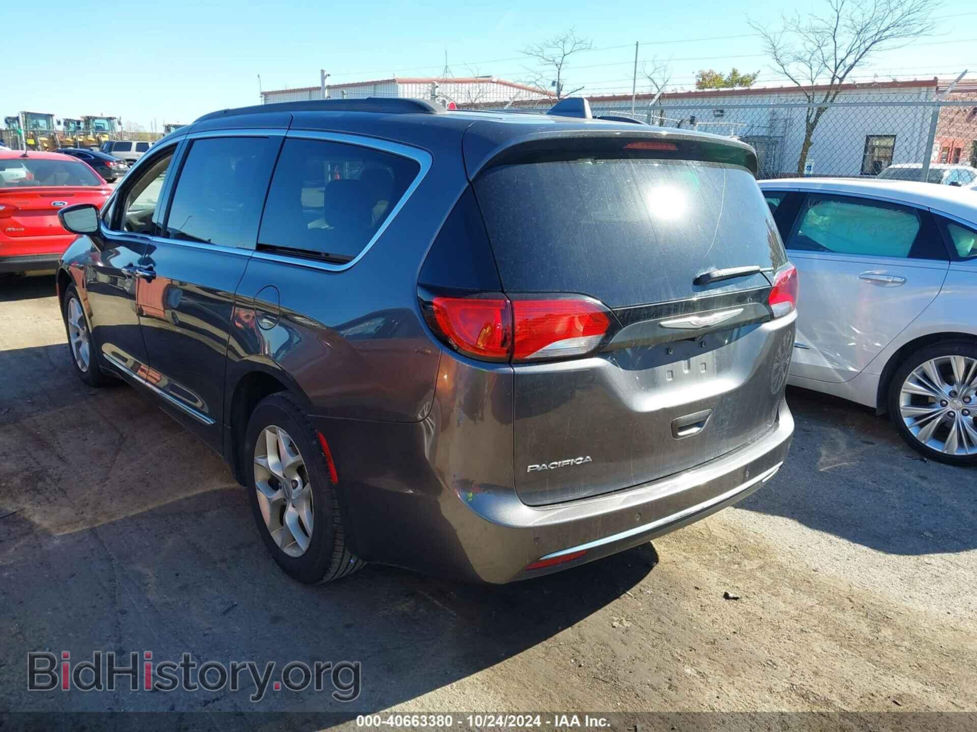 2017 CHRYSLER PACIFICA - VIN: 2C4RC1BG9HR578422 - Фото 3