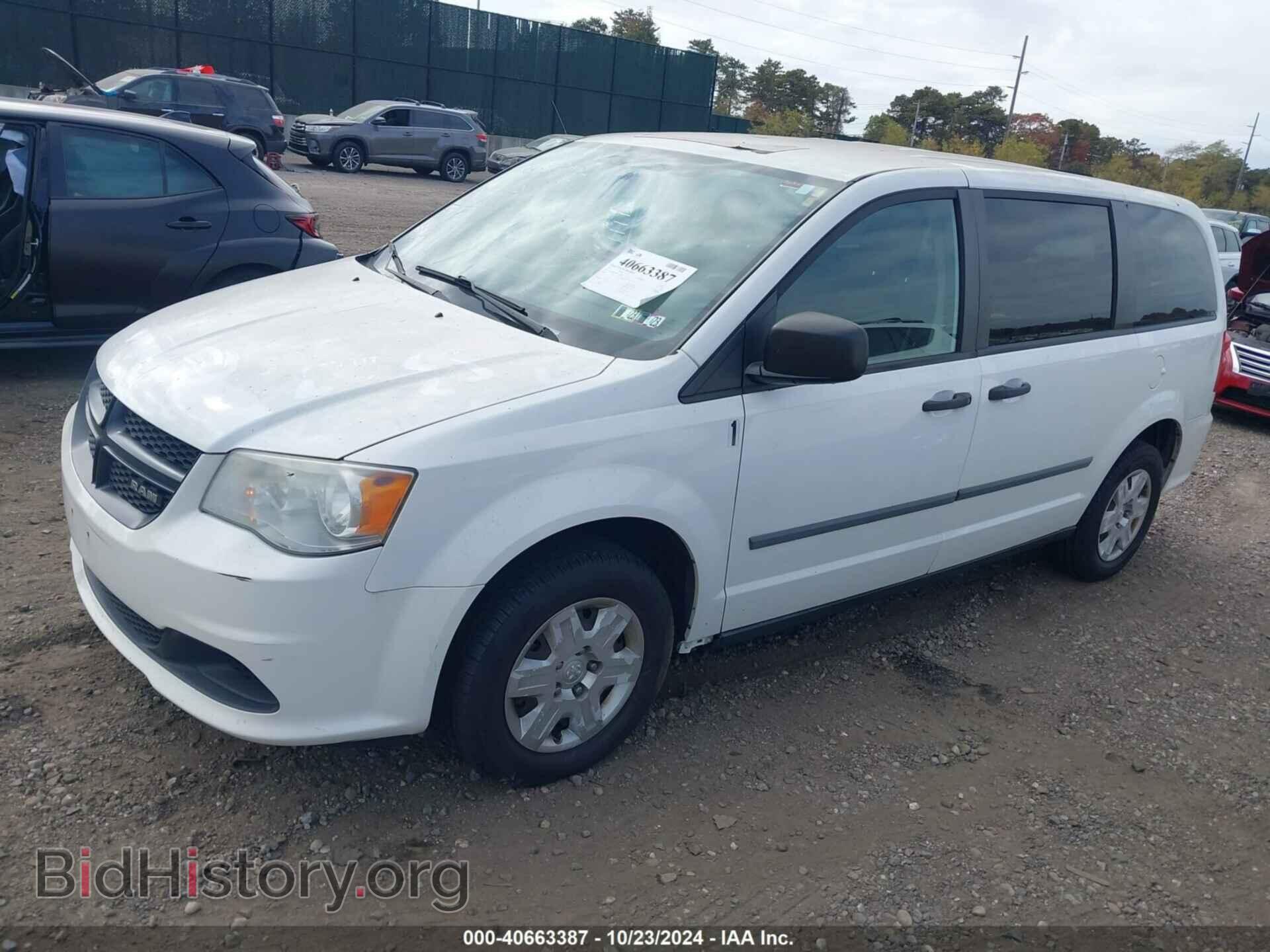 2012 RAM CARGO - VIN: 2C4RDGAG8CR148441 - Photo 2