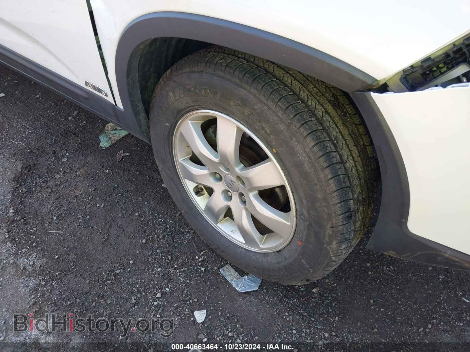 2012 KIA SORENTO - VIN: 5XYKTDA21CG277973 - Фото 17