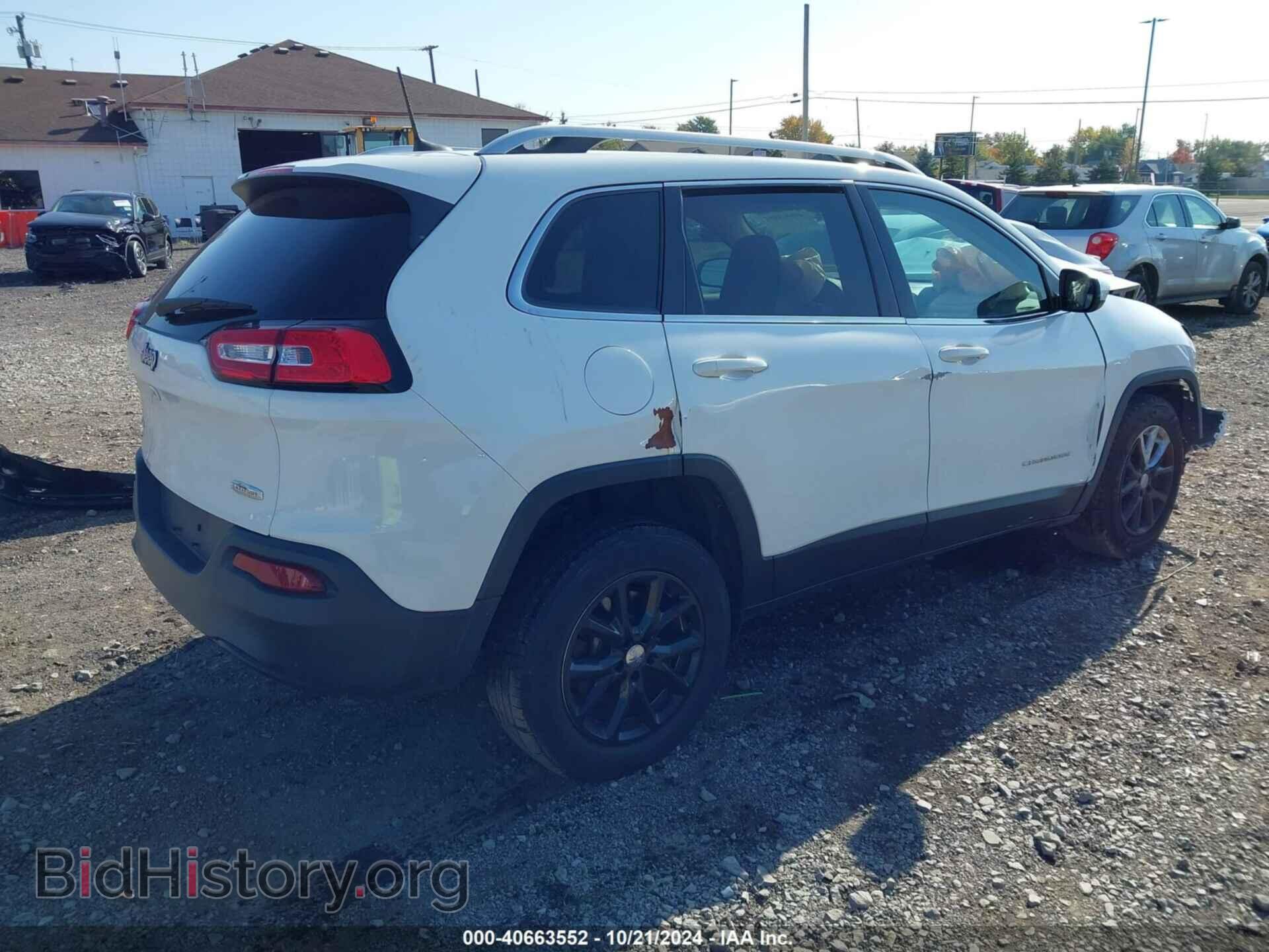 2016 JEEP CHEROKEE - VIN: 1C4PJMCB7GW109000 - Фото 4