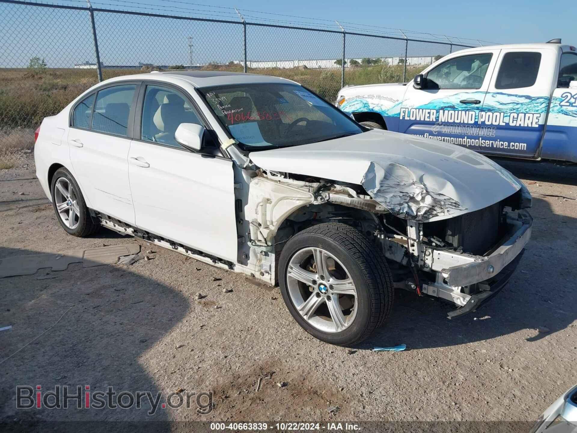 Photo WBA3B1C55EP678775 - BMW 320I 2014