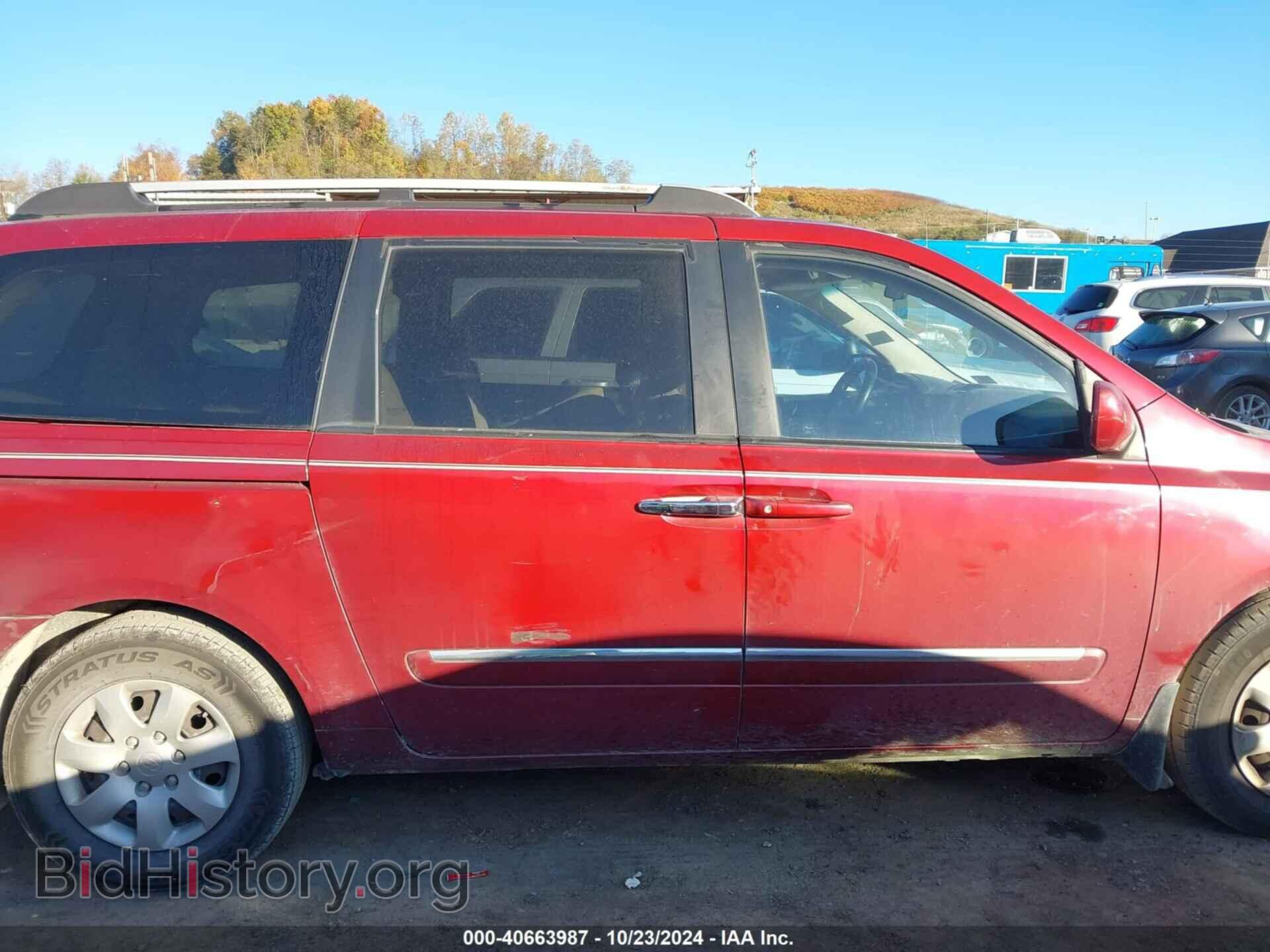2007 HYUNDAI ENTOURAGE - VIN: KNDMC233576014445 - Фото 6