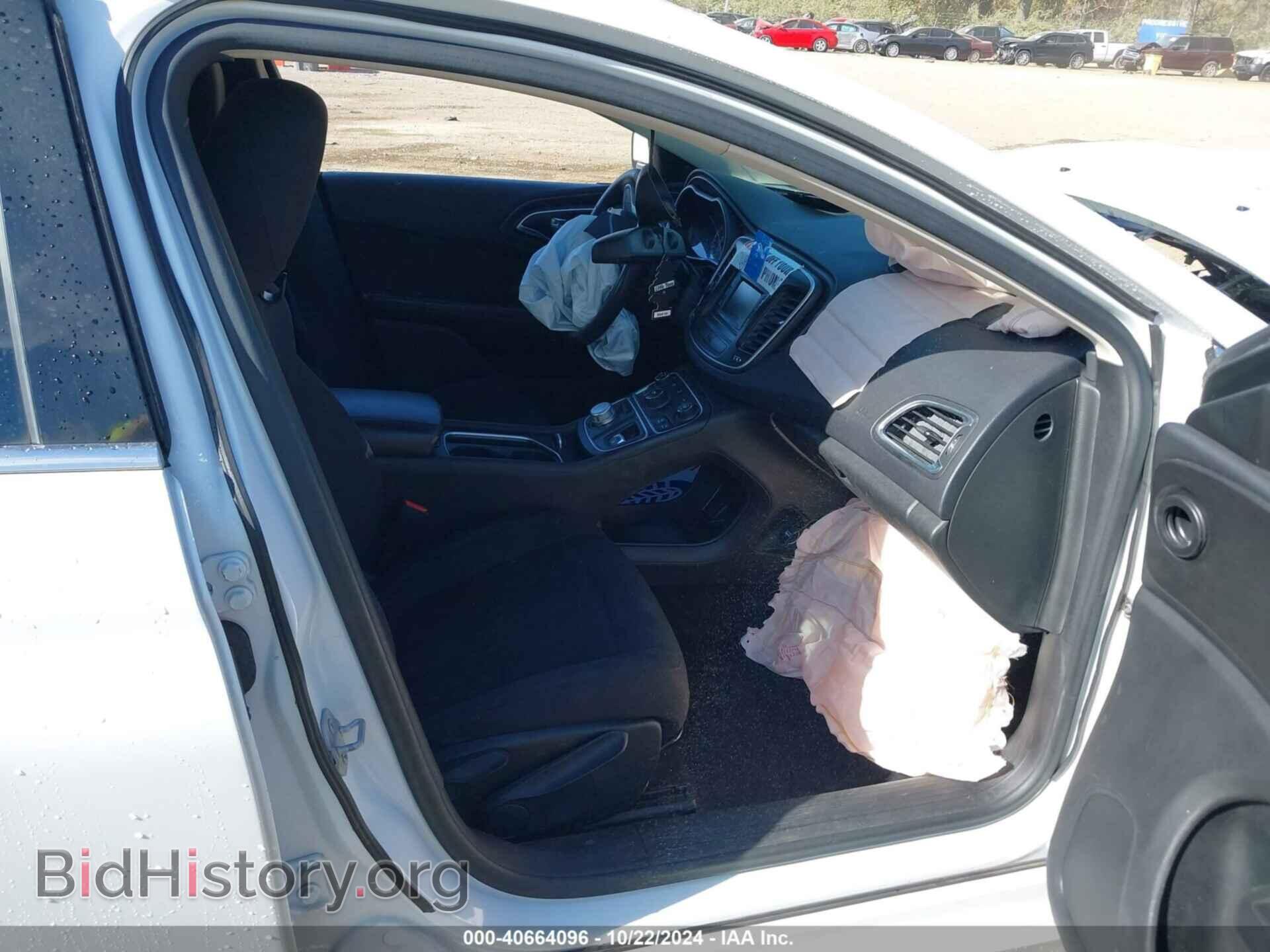 2015 CHRYSLER 200 - VIN: 1C3CCCAB3FN560794 - Фото 5
