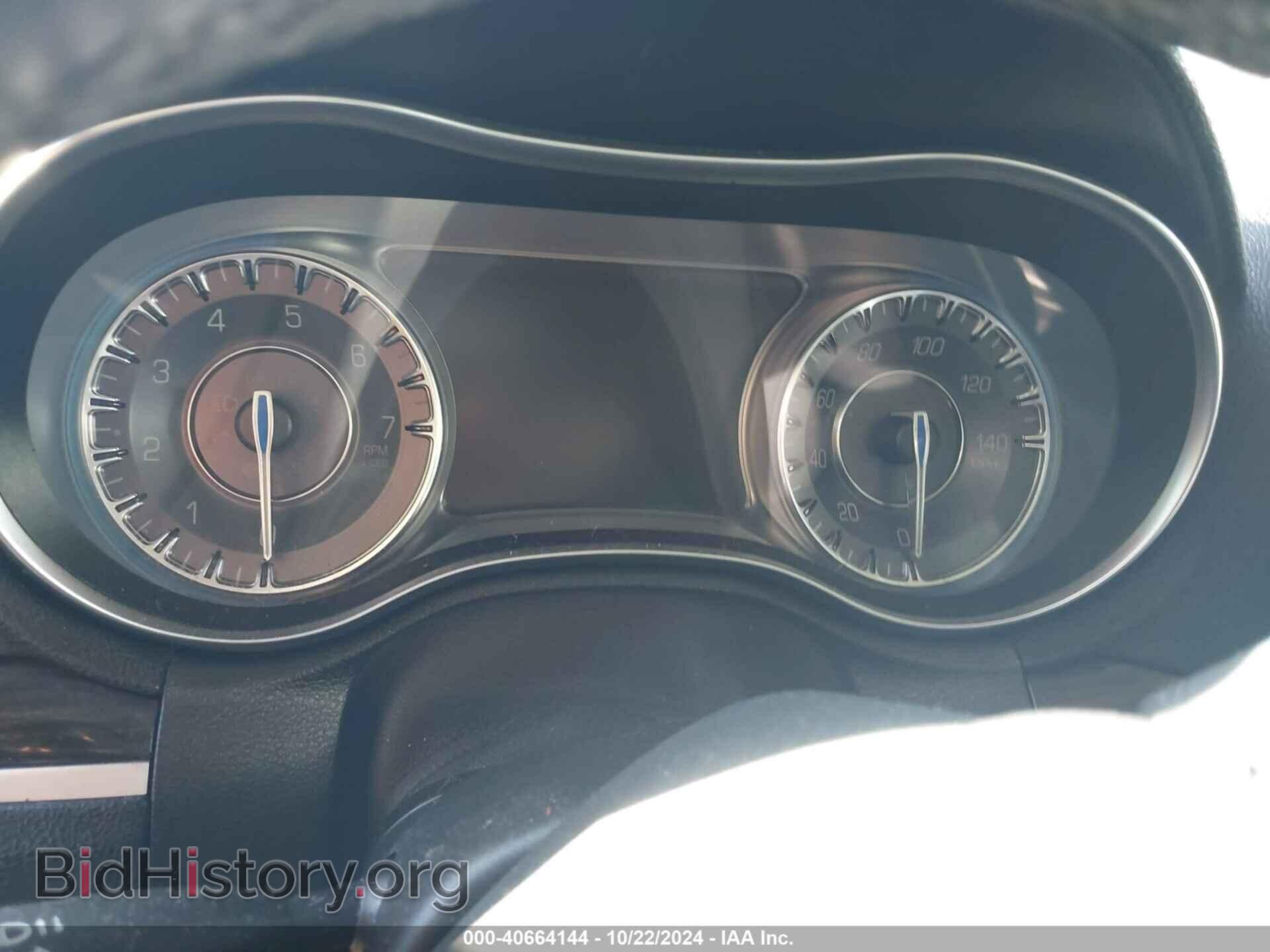 2015 CHRYSLER 300 - VIN: 2C3CCAAG4FH930207 - Фото 7