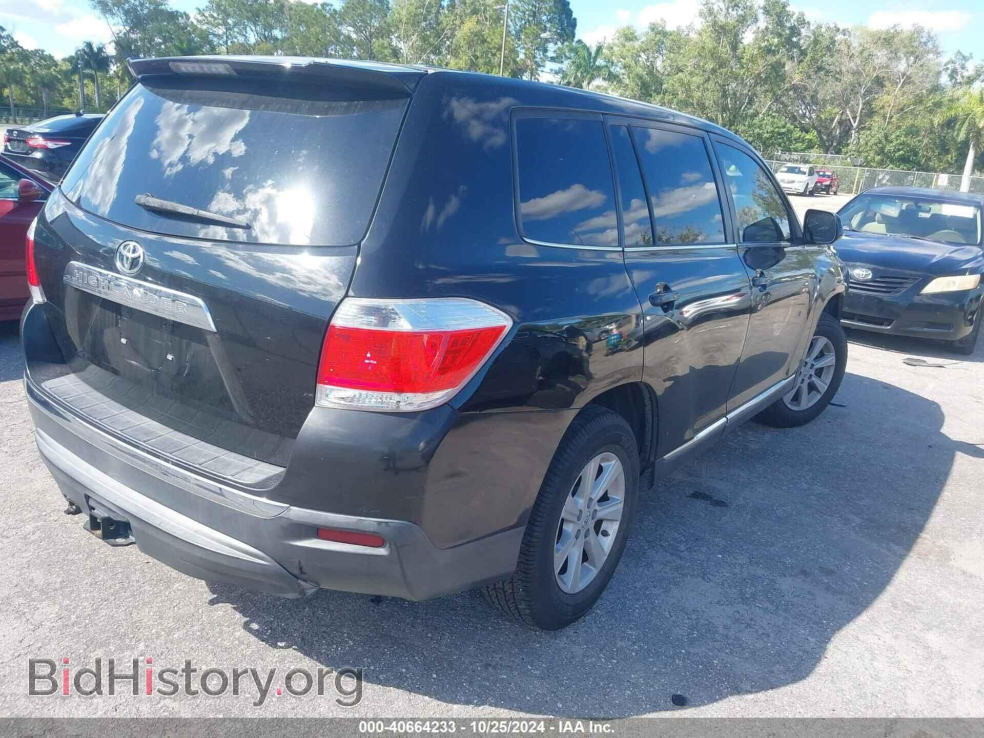 2013 TOYOTA HIGHLANDER - VIN: 5TDZA3EHXDS036351 - Фото 4