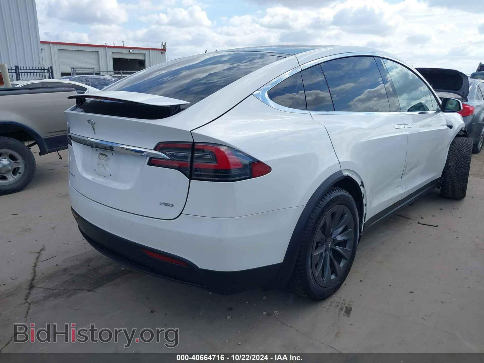 2017 TESLA MODEL X - VIN: 5YJXCBE29HF076020 - Photo 4