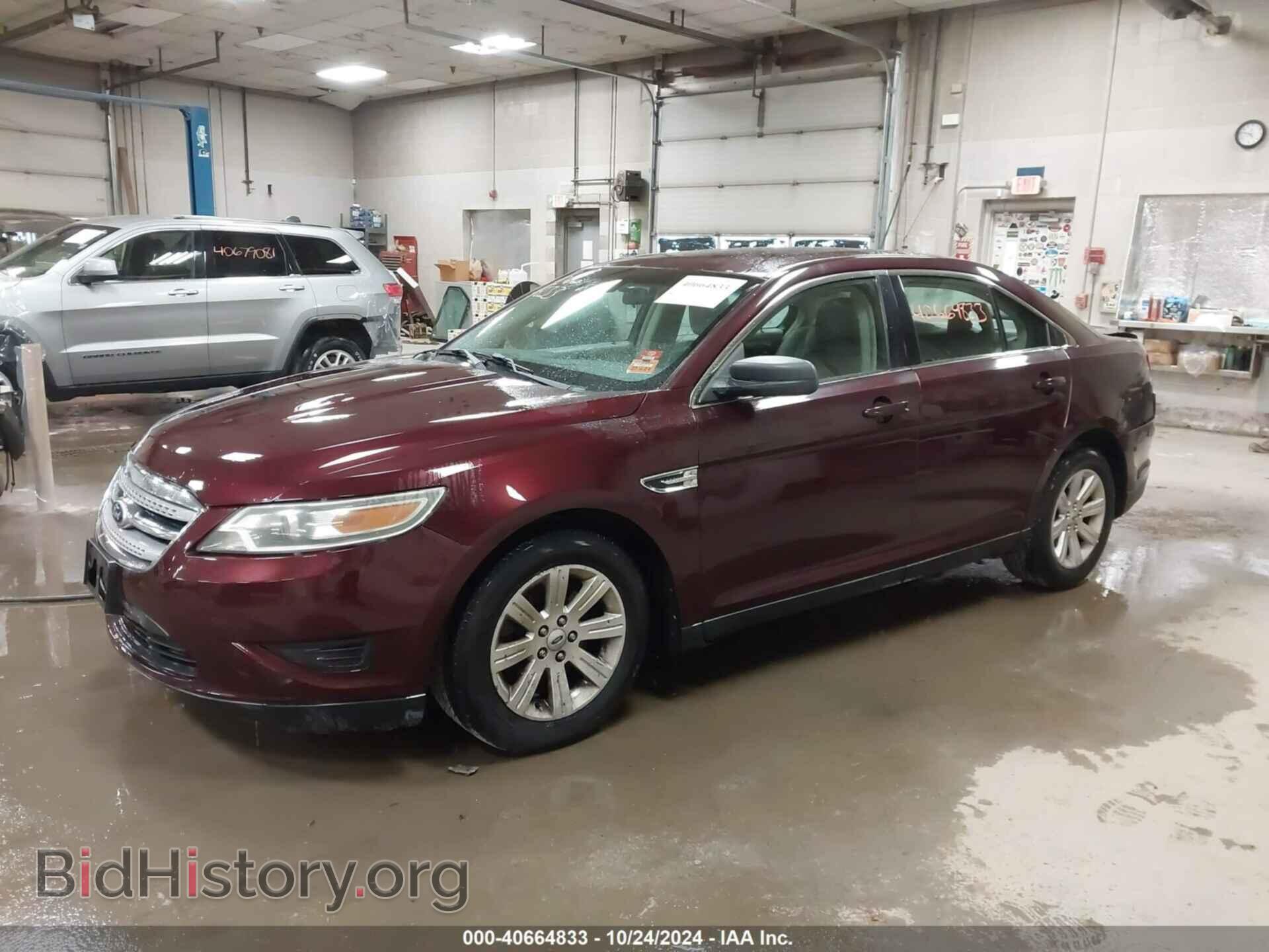 2011 FORD TAURUS - VIN: 1FAHP2DW7BG115980 - Photo 2