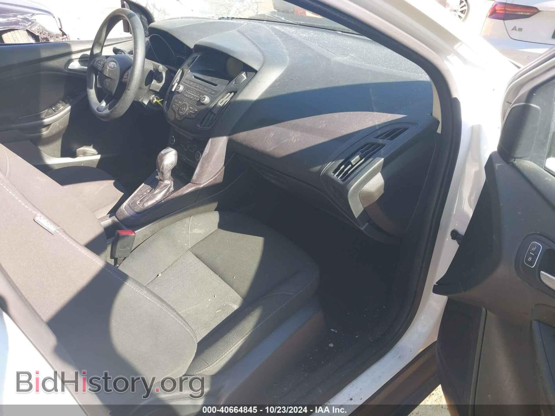 2016 FORD FOCUS - VIN: 1FADP3F2XGL385136 - Photo 5