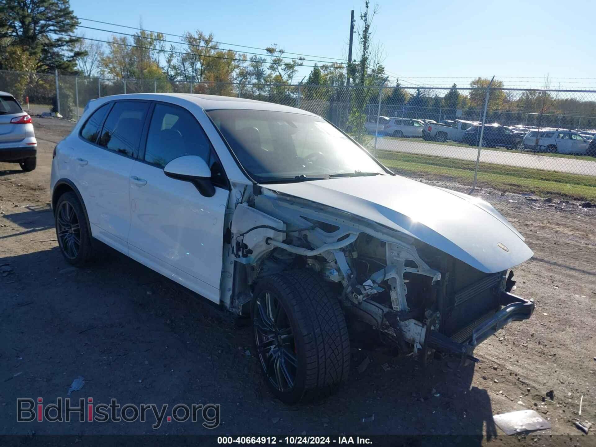 Photo WP1AC2A28CLA82276 - PORSCHE CAYENNE 2012