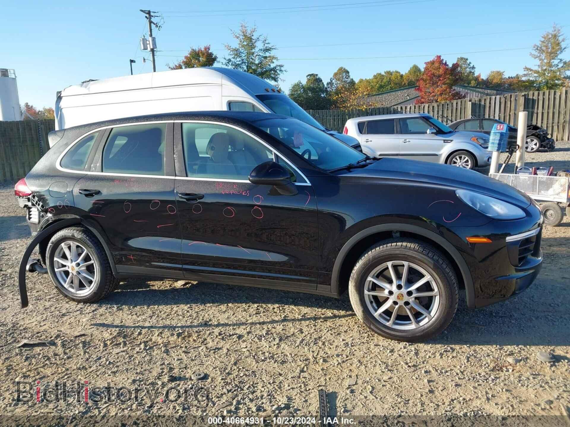 2016 PORSCHE CAYENNE - VIN: WP1AA2A26GLA03683 - Фото 14