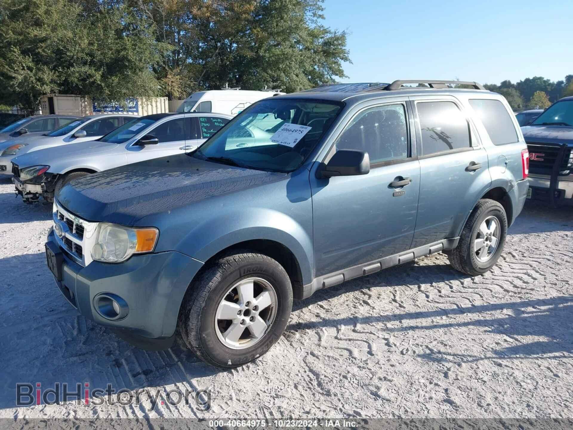 2010 FORD ESCAPE - VIN: 1FMCU0DG0AKB07799 - Фото 2