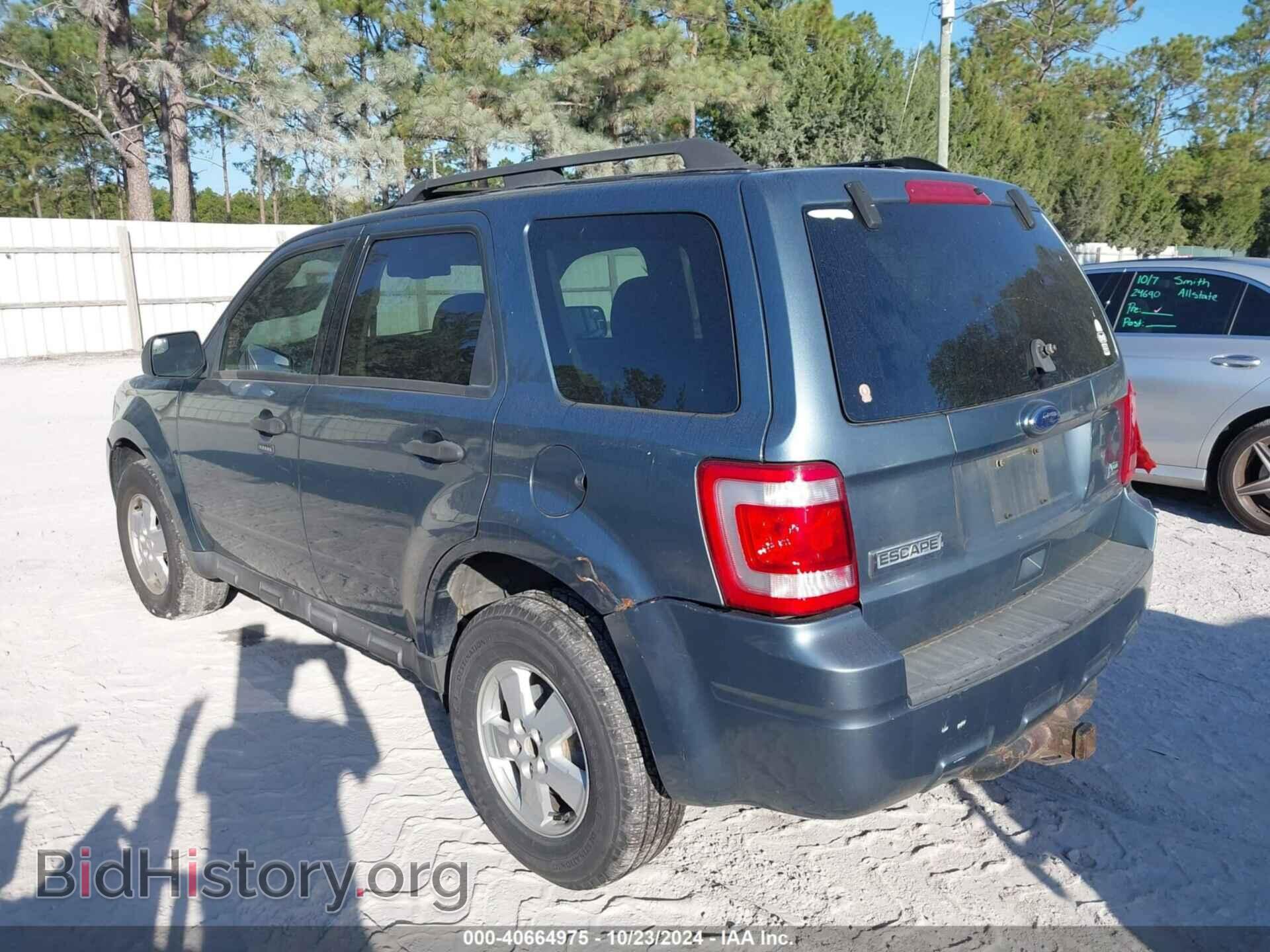 2010 FORD ESCAPE - VIN: 1FMCU0DG0AKB07799 - Фото 3