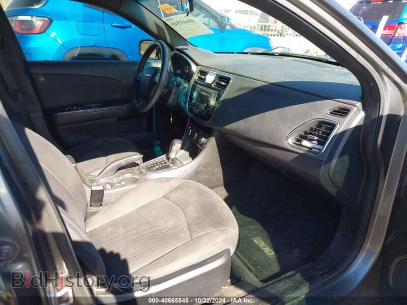 2012 Chrysler 200 (VIN 1C3CCBAB5CN244688) — photo 5 of 16