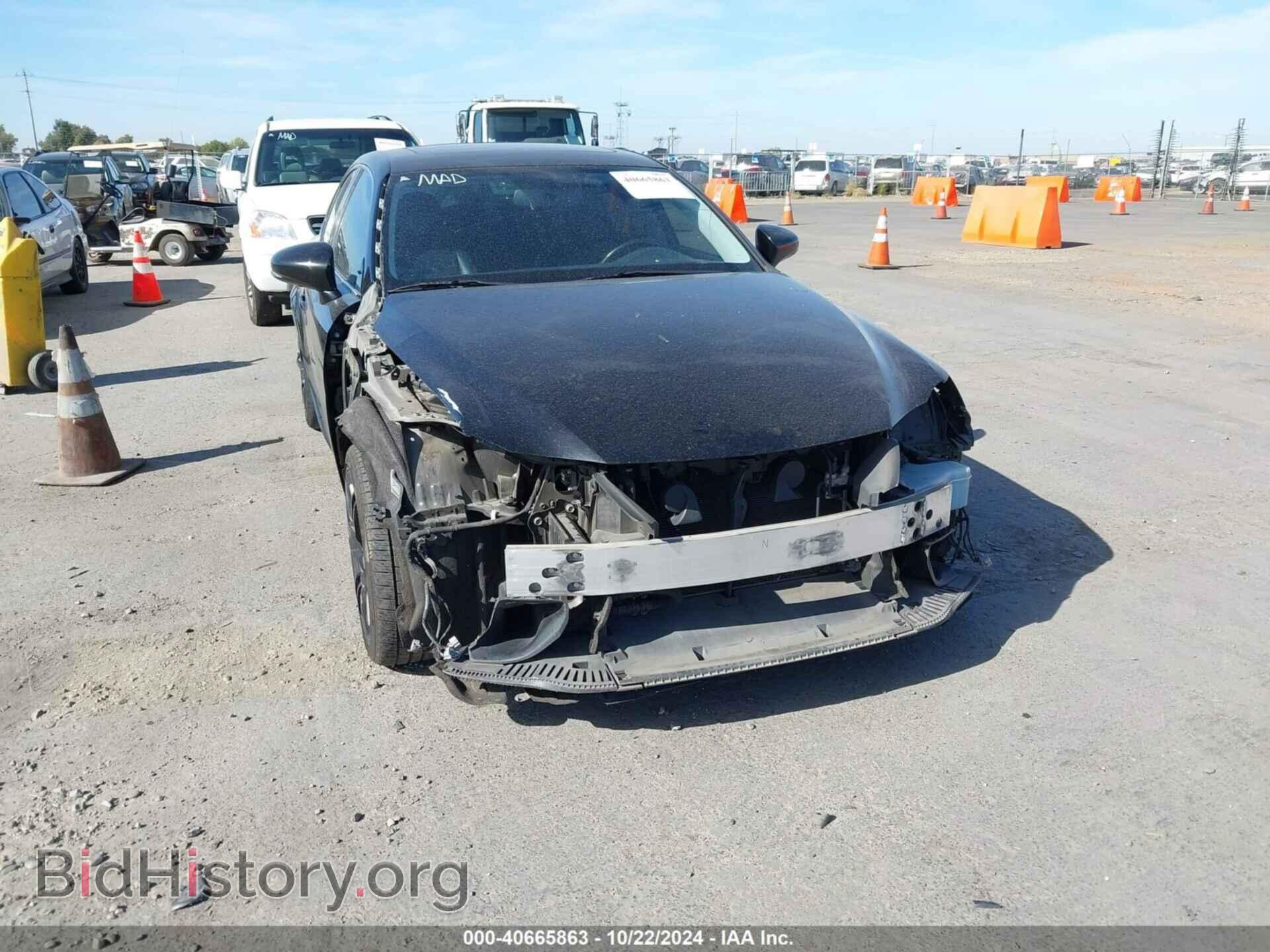 2016 LEXUS IS 200T - VIN: JTHBA1D20G5037987 - Фото 6