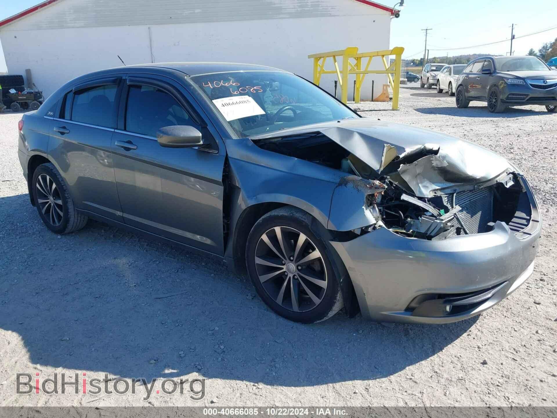 Photo 1C3CCBBGXCN298255 - CHRYSLER 200 2012