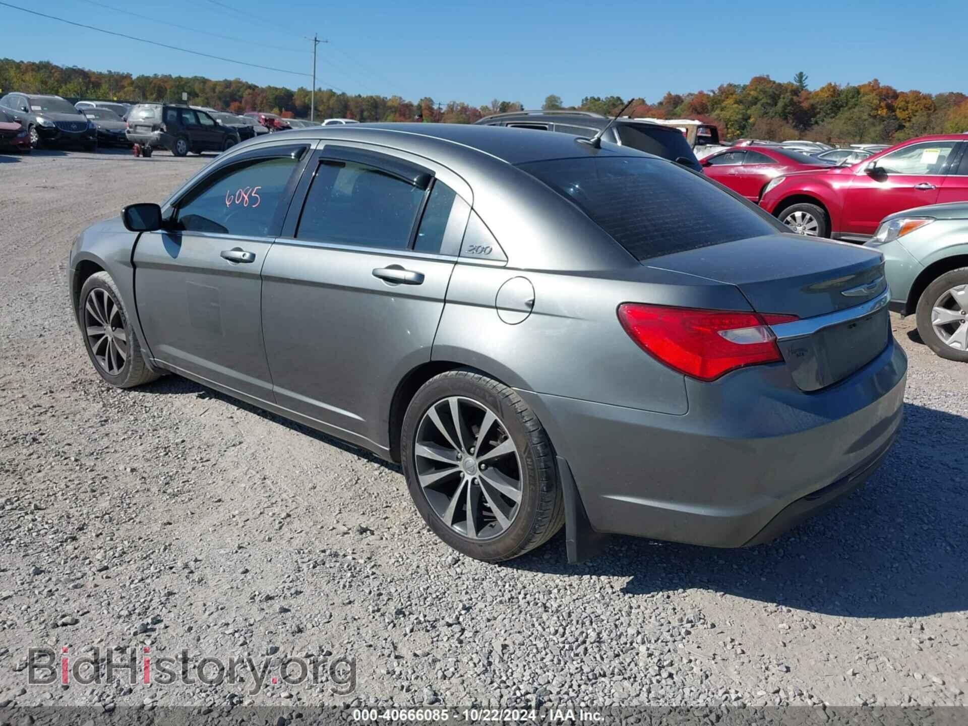 2012 CHRYSLER 200 - VIN: 1C3CCBBGXCN298255 - Фото 3