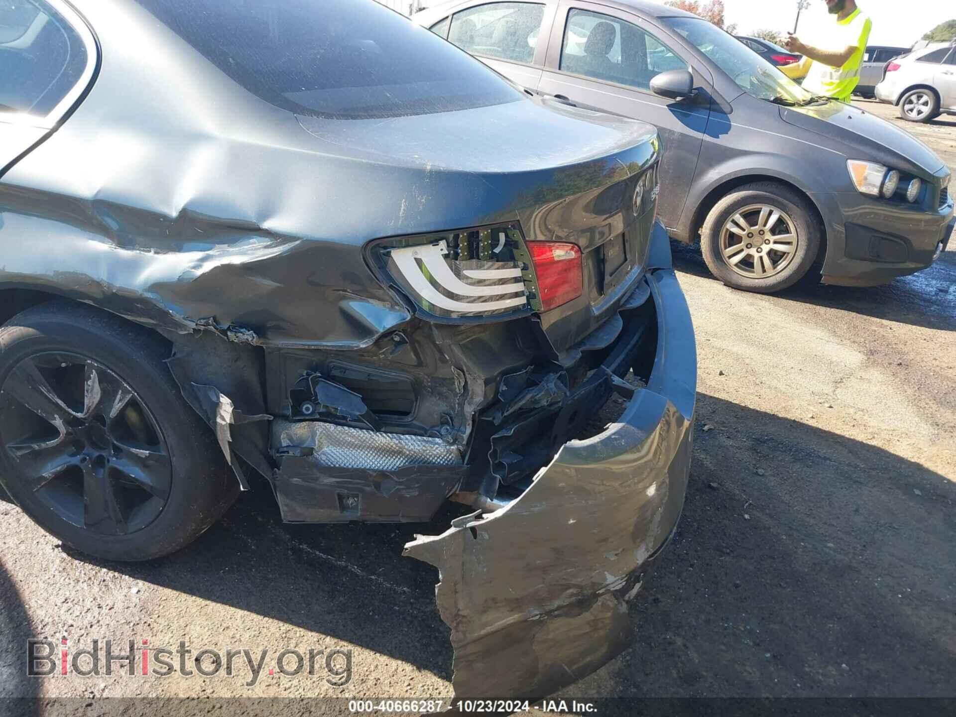 2011 BMW 528I - VIN: WBAFR1C53BC738371 - Фото 6