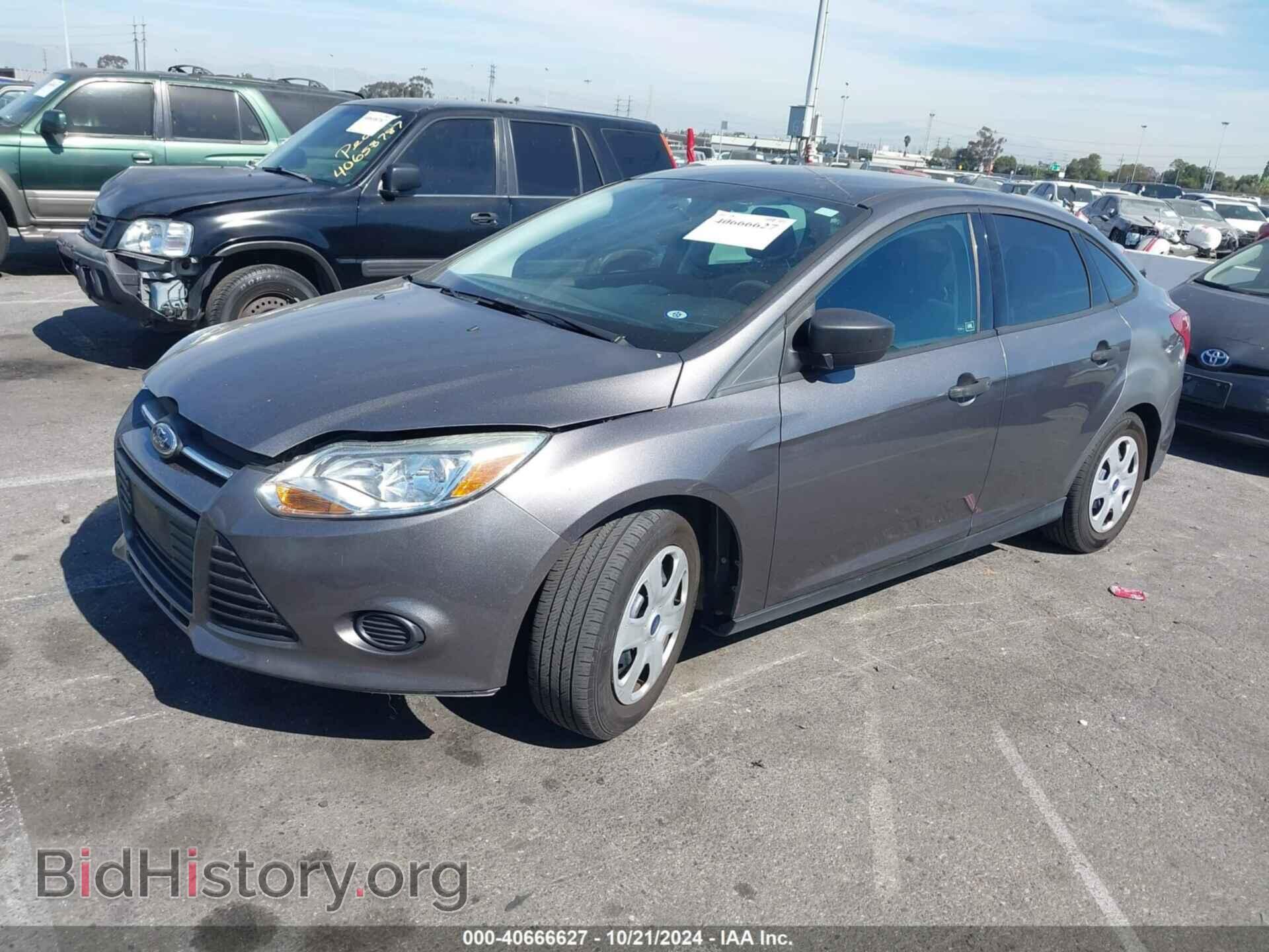 2013 FORD FOCUS - VIN: 1FADP3E22DL363094 - Фото 2