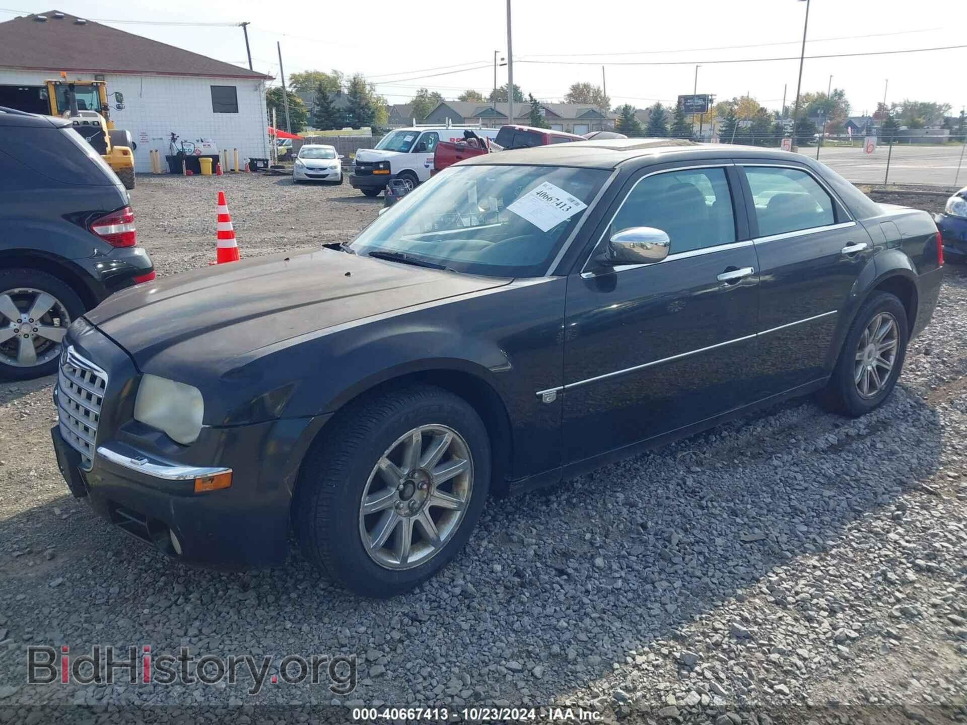 2006 CHRYSLER 300C - VIN: 2C3LA63H36H285526 - Фото 2