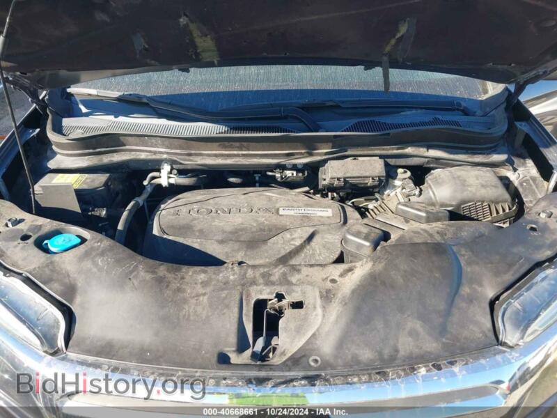 2017 Honda RIDGELINE (VIN 5FPYK3F6XHB034798) — photo 10 of 16